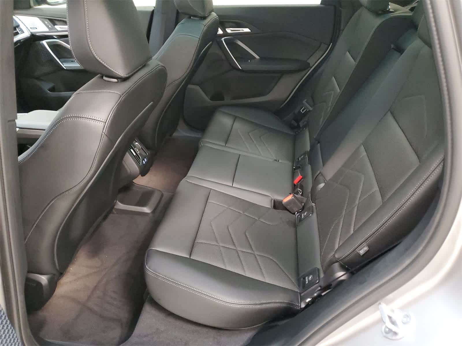 Thumbnail: 2025 BMW X1 - 22