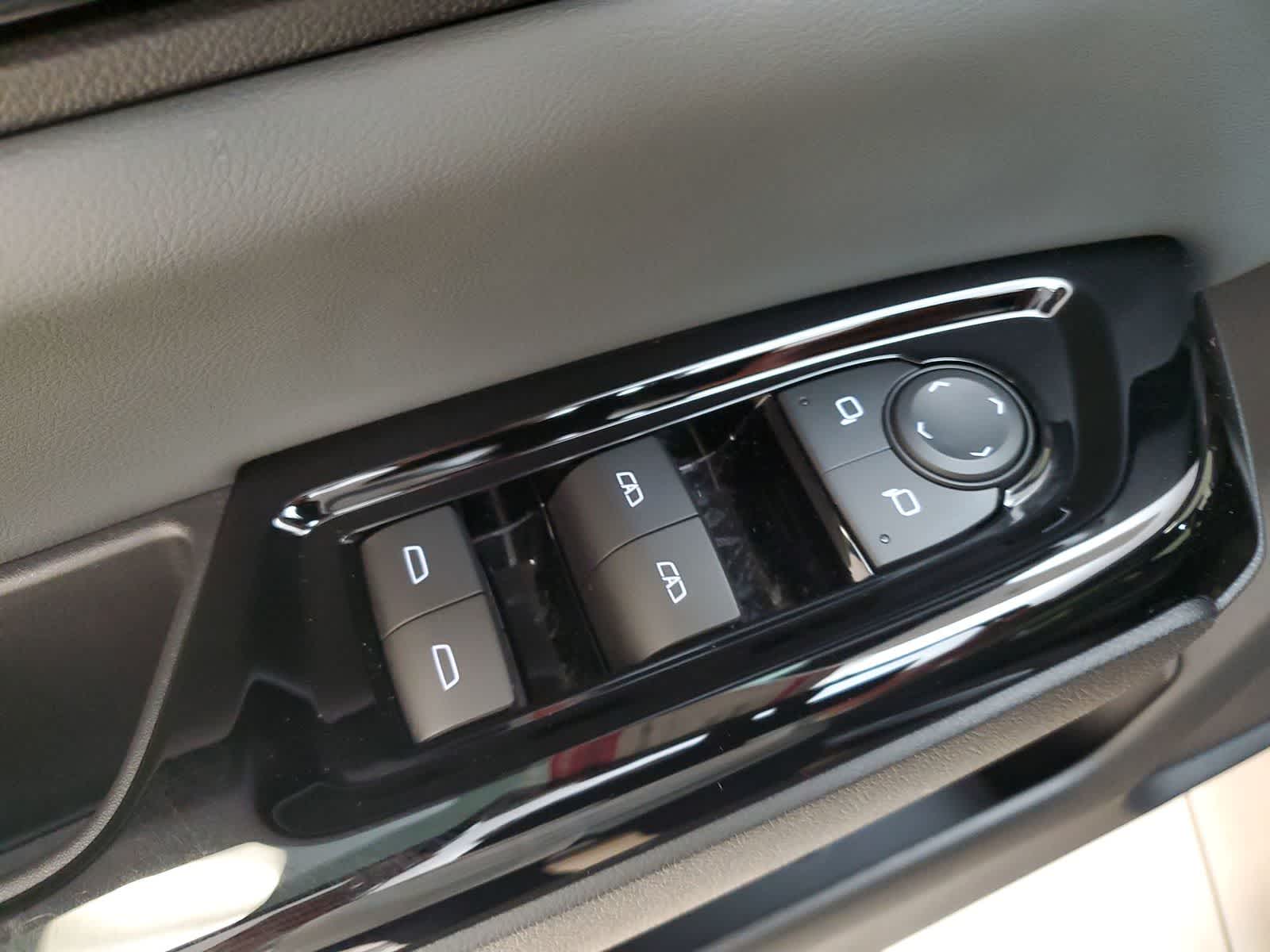 Thumbnail: 2025 Honda Prologue - 18