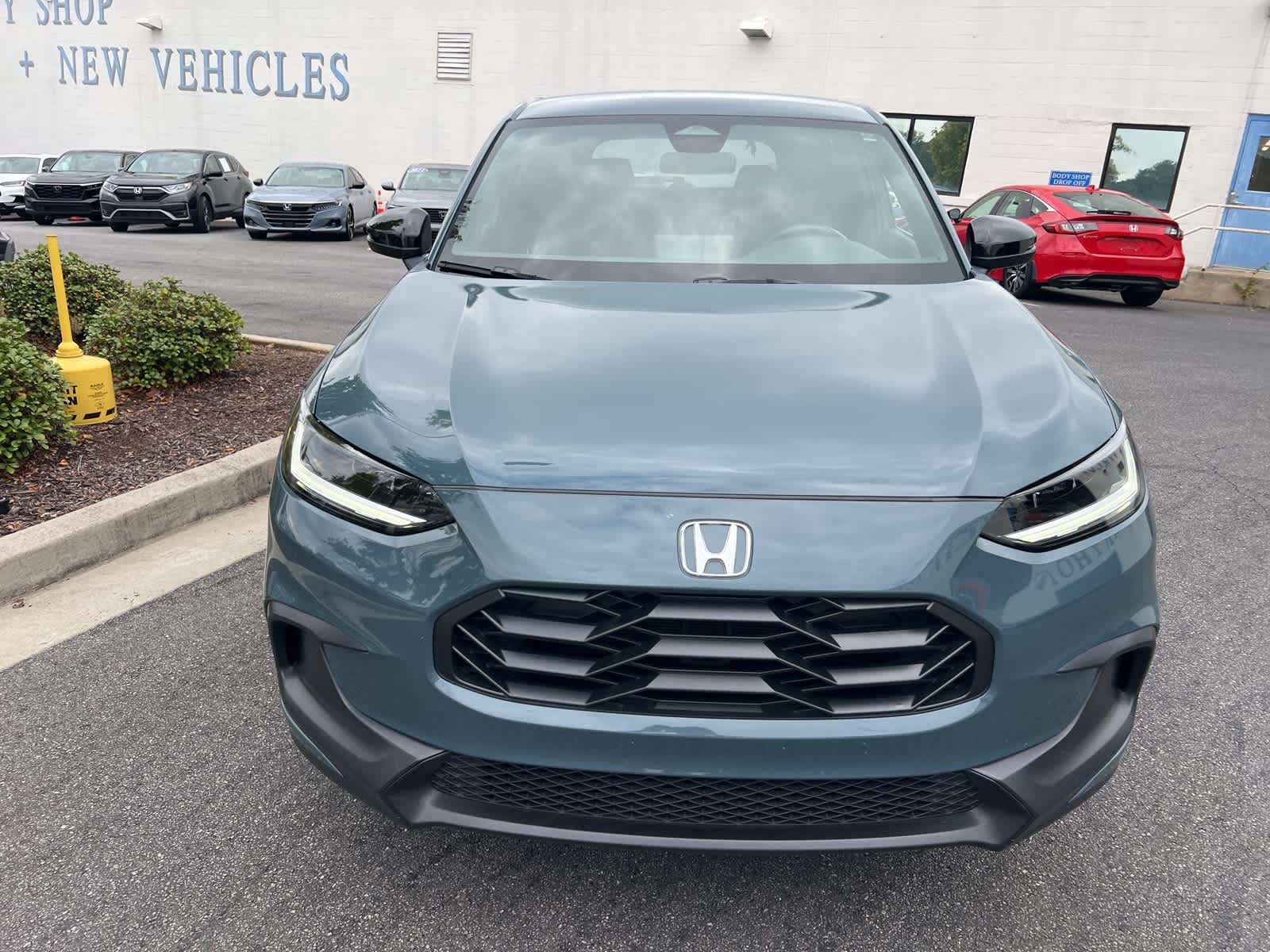 Thumbnail: 2023 Honda HR-V - 14