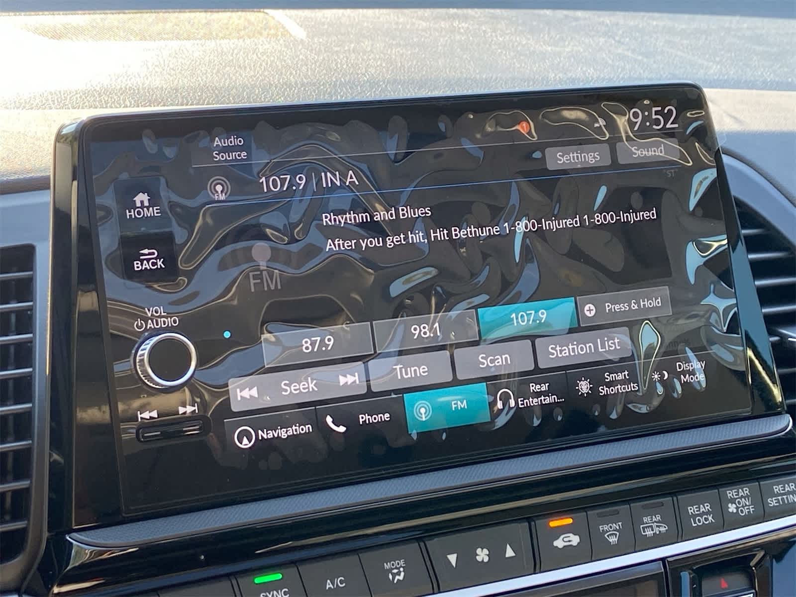 Thumbnail: 2025 Honda Odyssey - 17