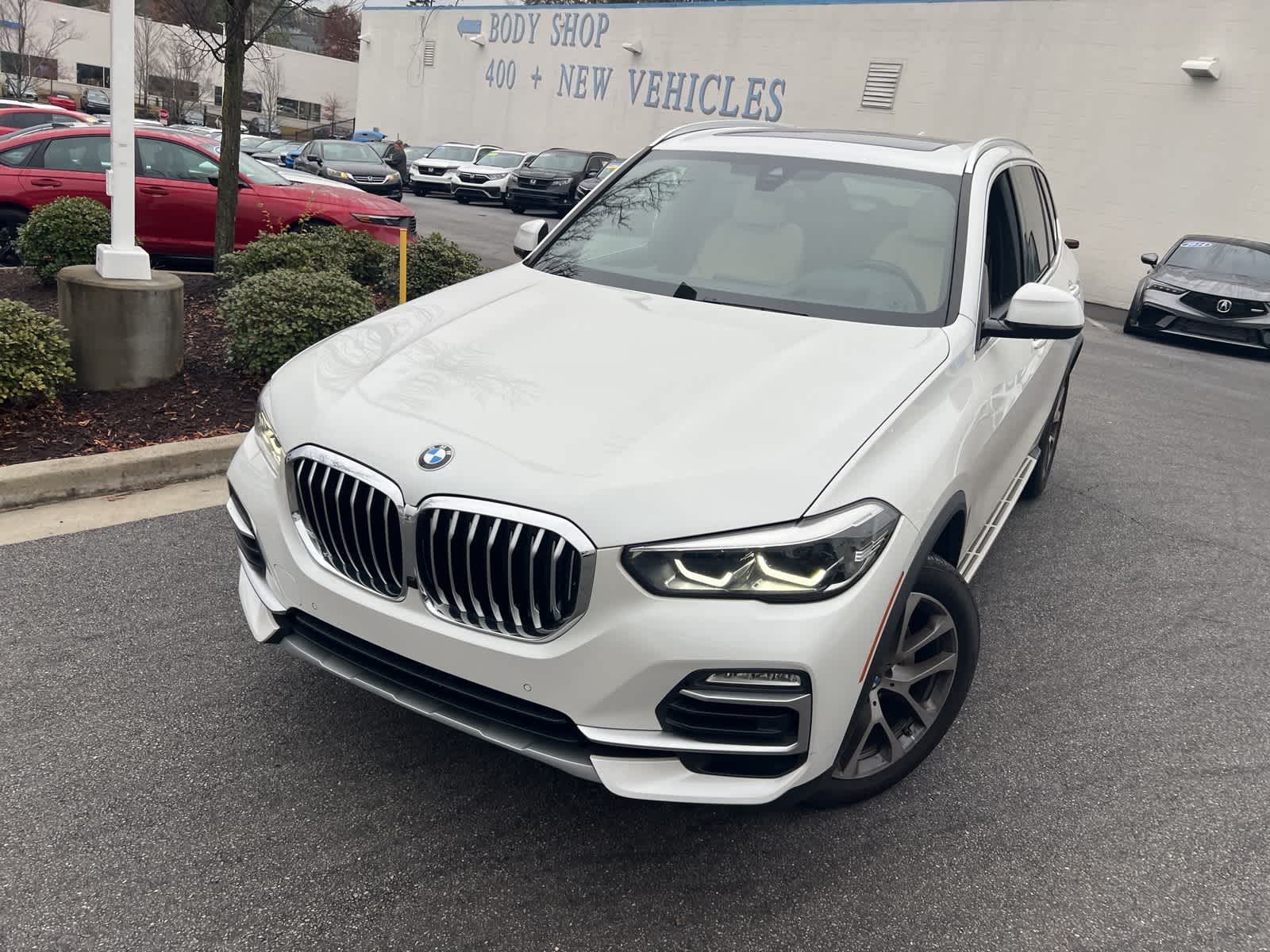 Thumbnail: 2021 BMW X5 - 3