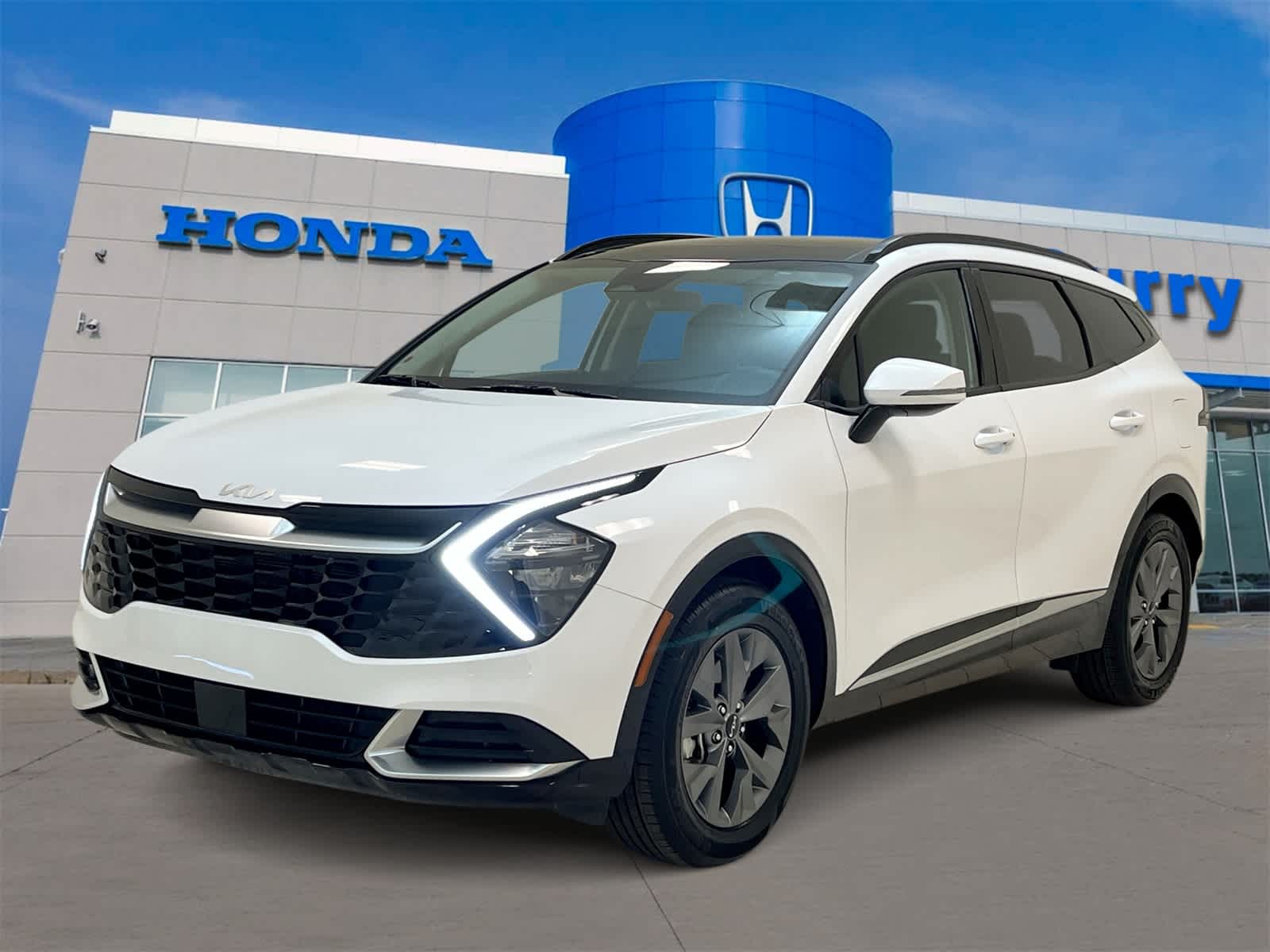 Thumbnail: 2023 Kia Sportage - 1