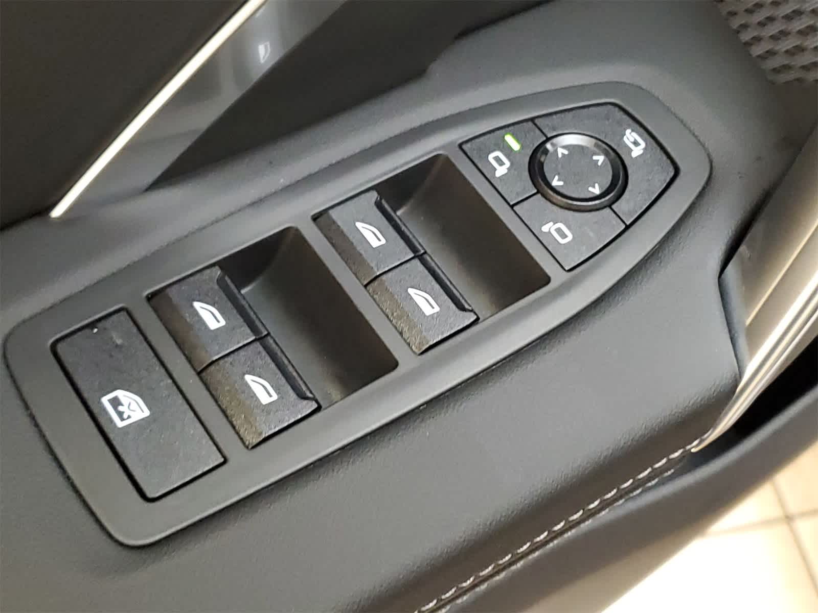 Thumbnail: 2025 BMW X1 - 18