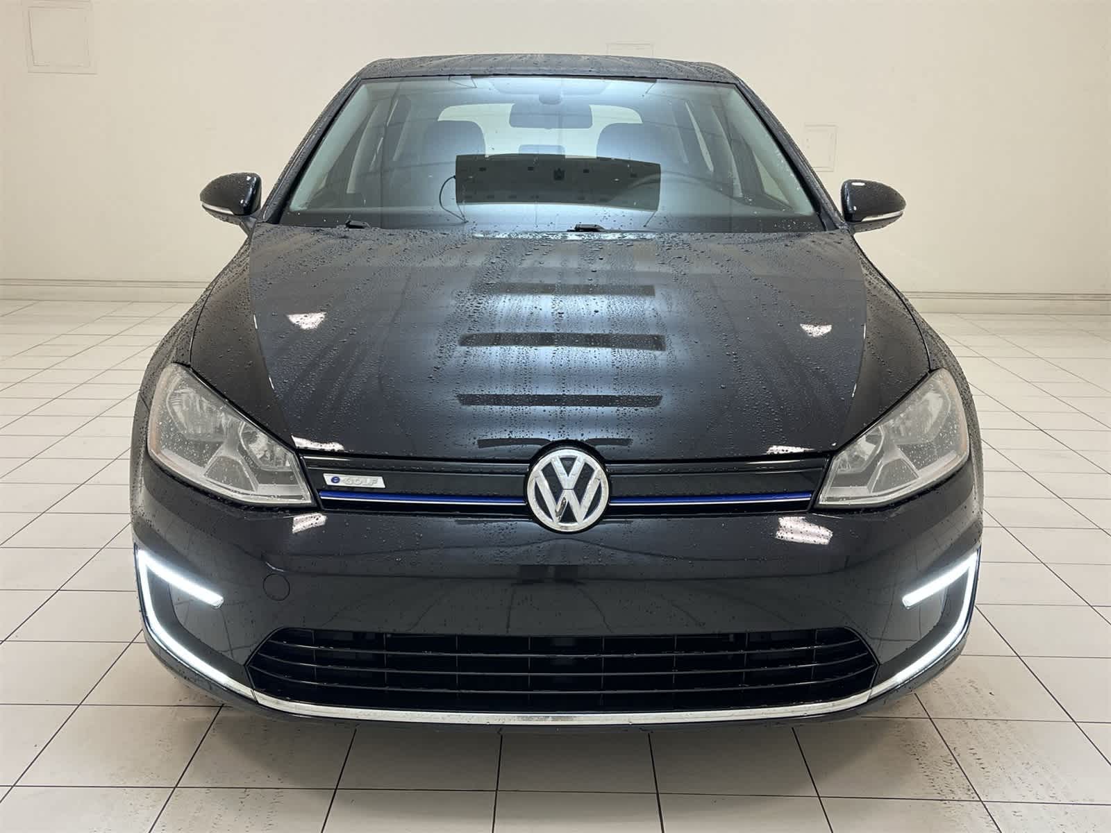 Thumbnail: 2016 Volkswagen e-Golf - 23