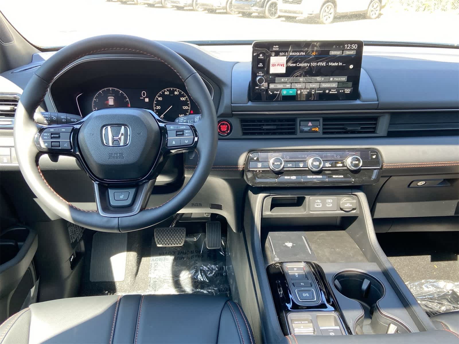 Thumbnail: 2025 Honda Pilot - 17