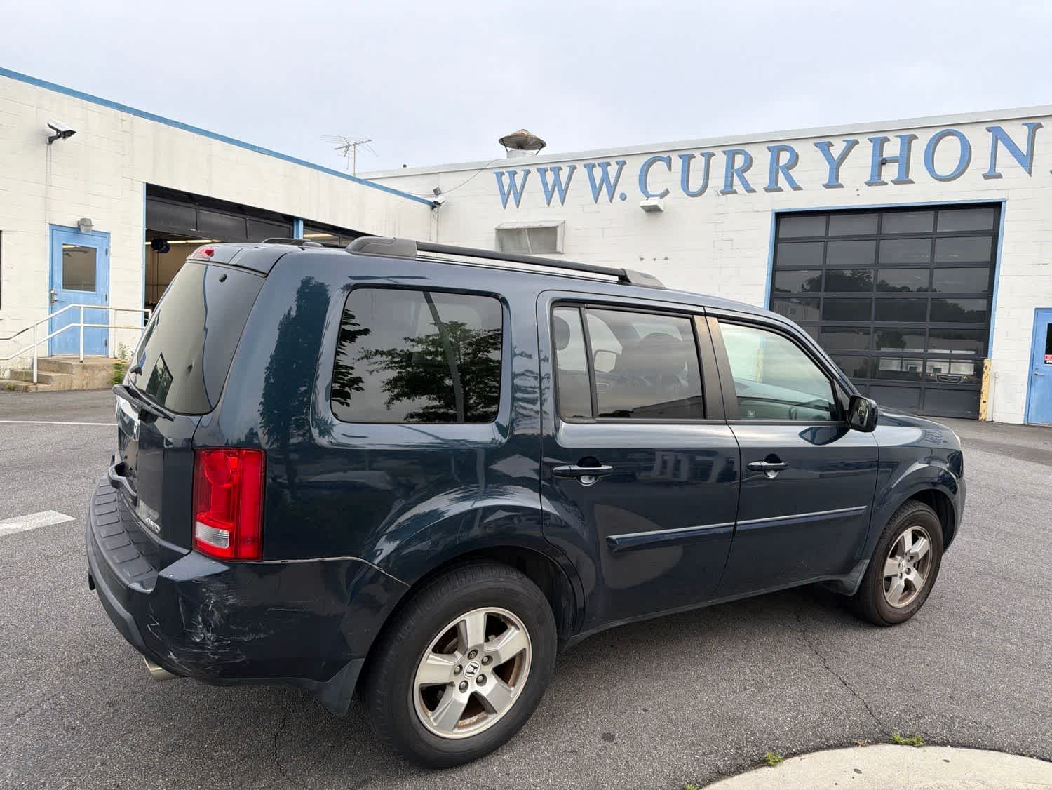 Thumbnail: 2011 Honda Pilot - 12