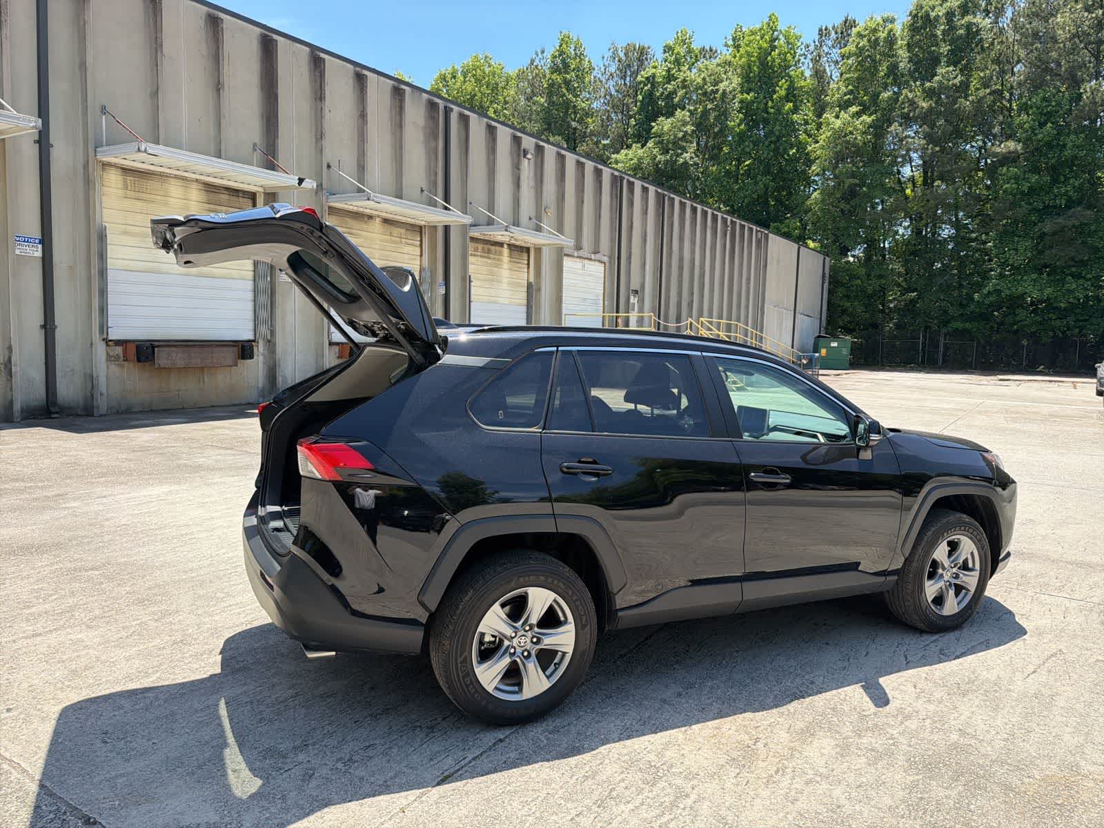 Thumbnail: 2024 Toyota RAV4 - 11