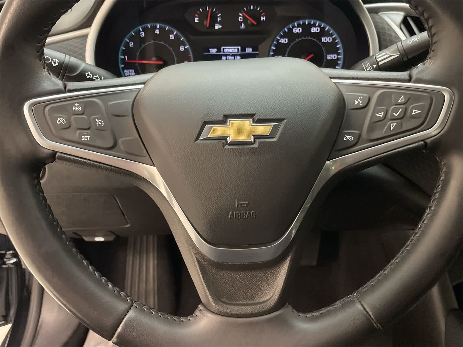 Thumbnail: 2022 Chevrolet Malibu - 9