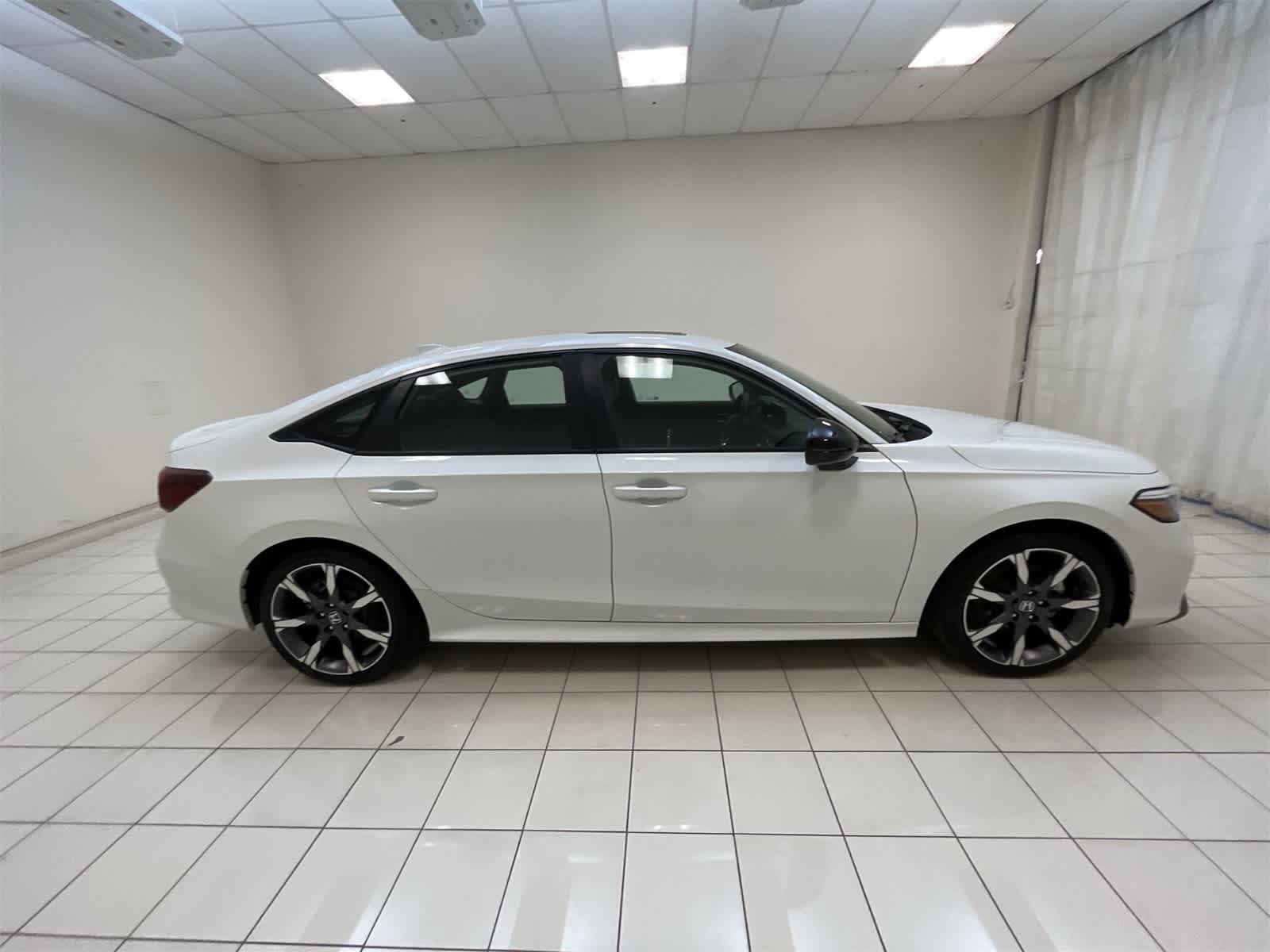 Thumbnail: 2025 Honda Civic - 27