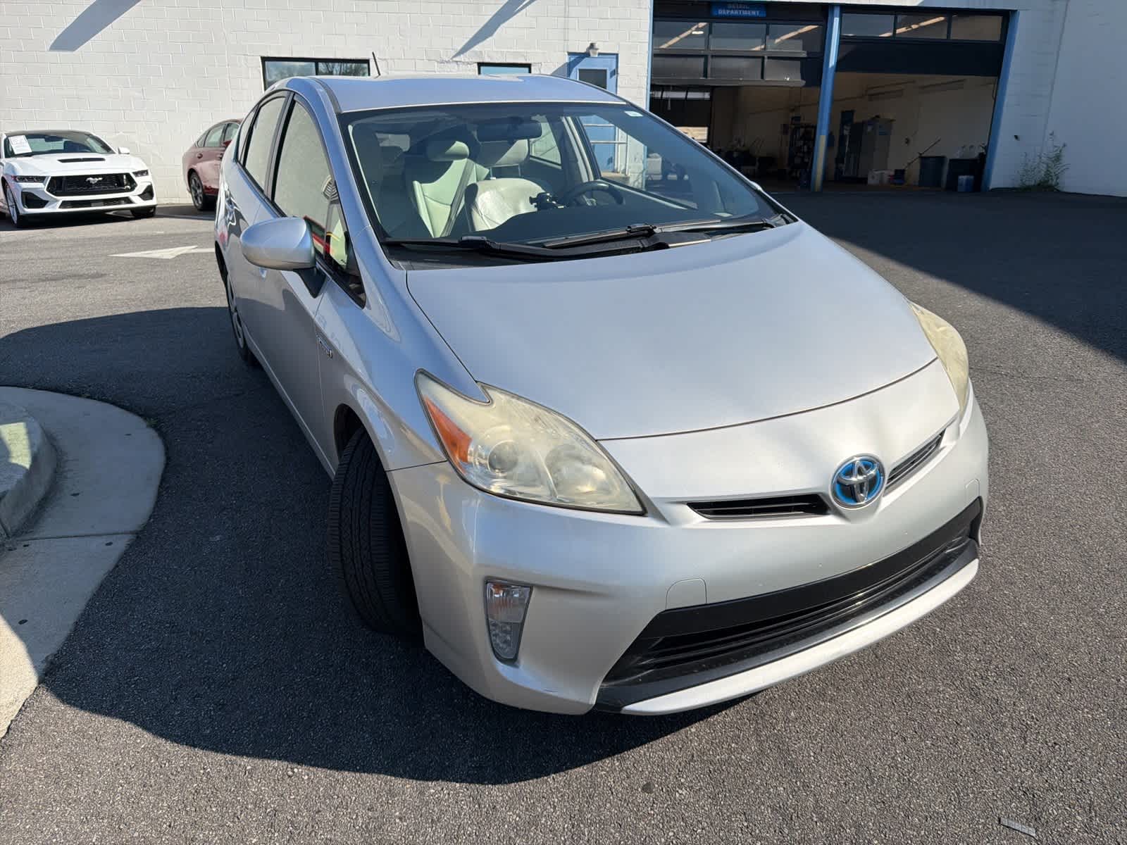 Thumbnail: 2012 Toyota Prius - 13