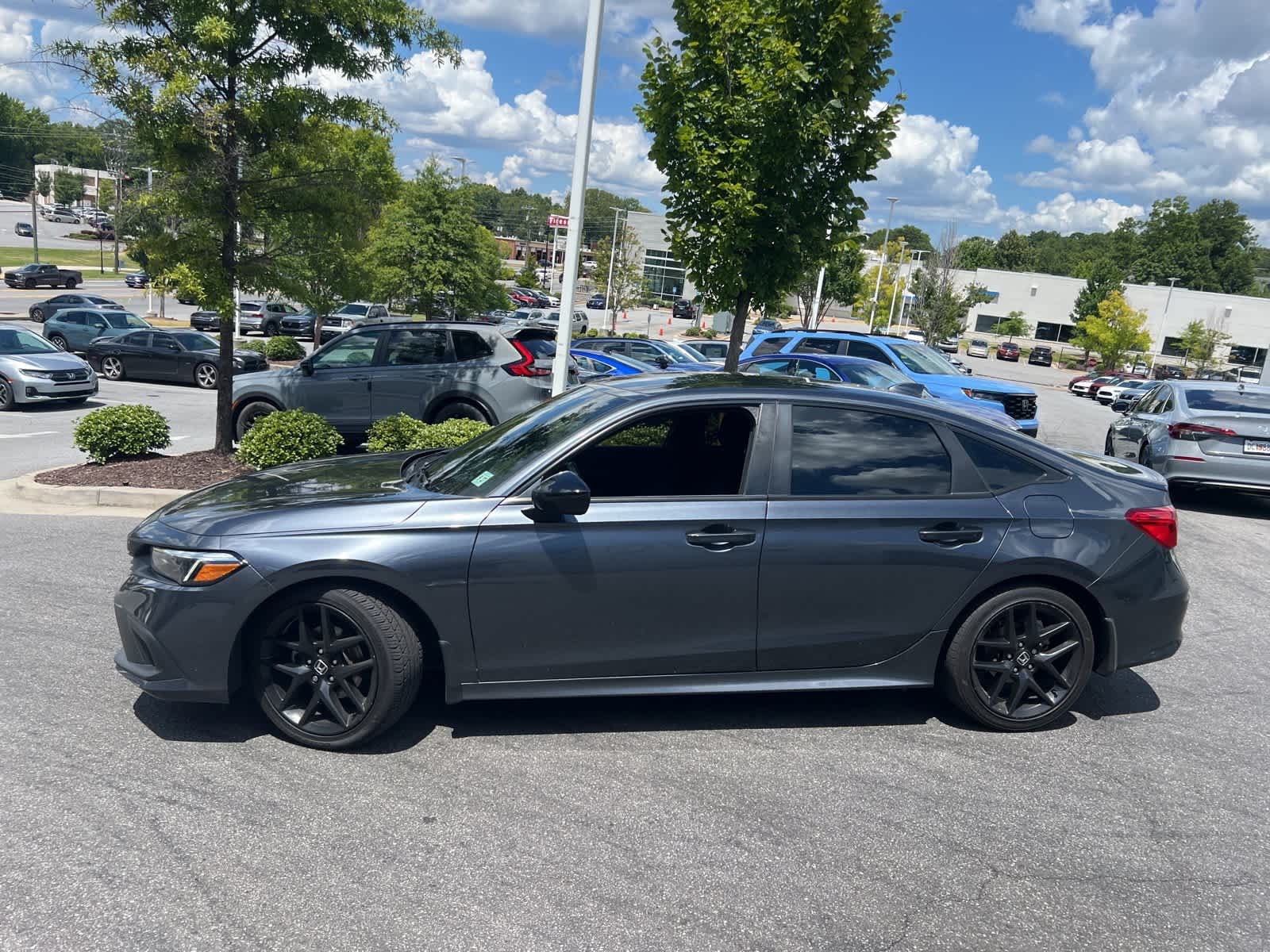 Thumbnail: 2022 Honda Civic - 6