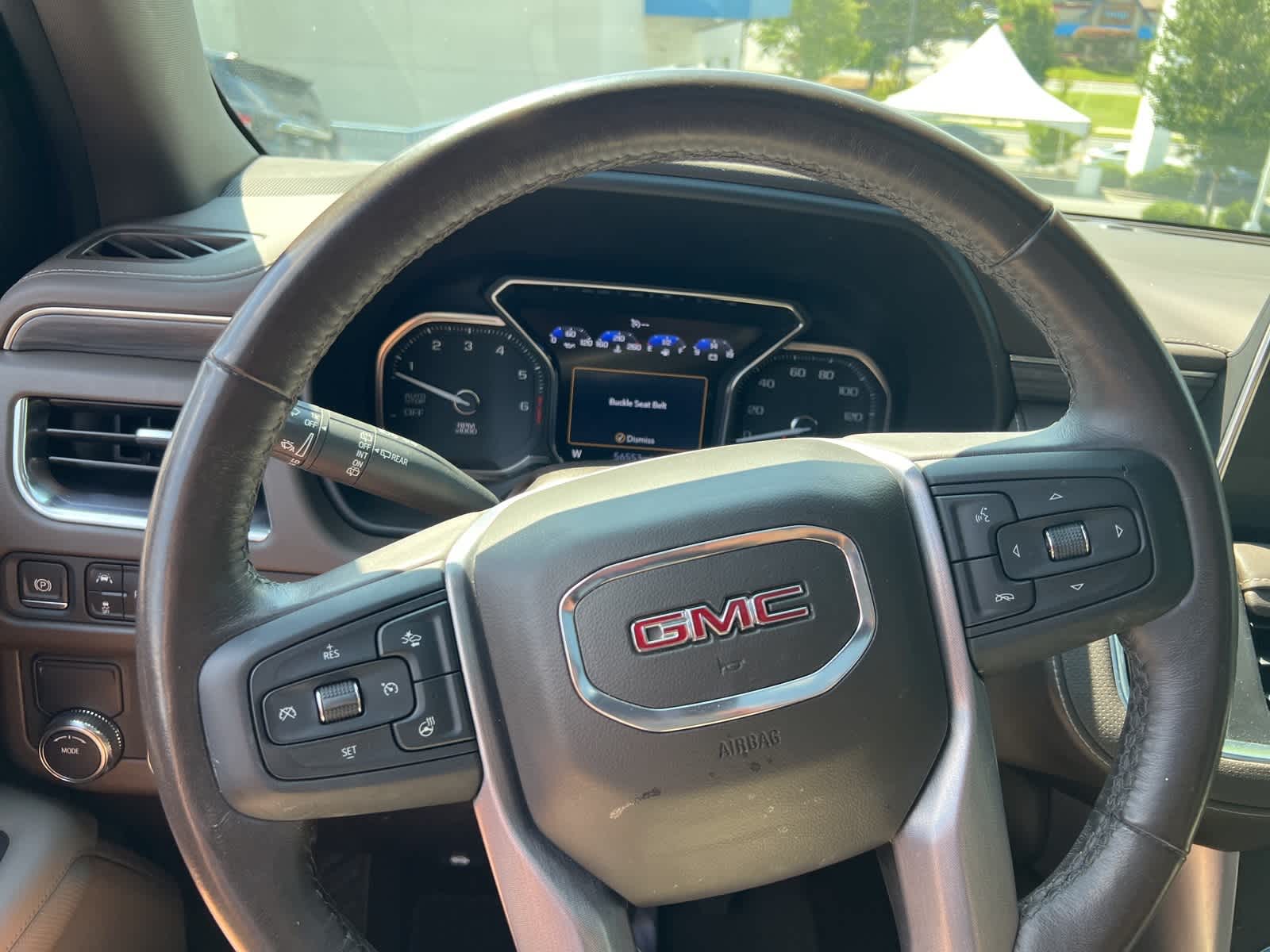 Thumbnail: 2021 GMC Yukon XL - 21