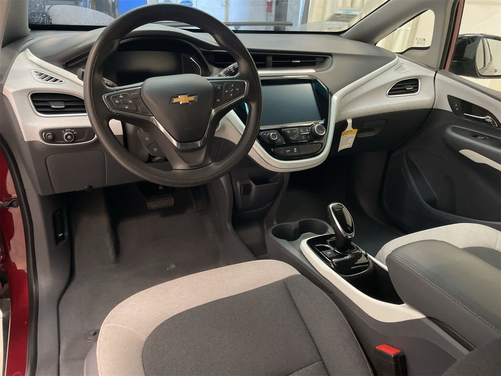 Thumbnail: 2021 Chevrolet Bolt EV - 17
