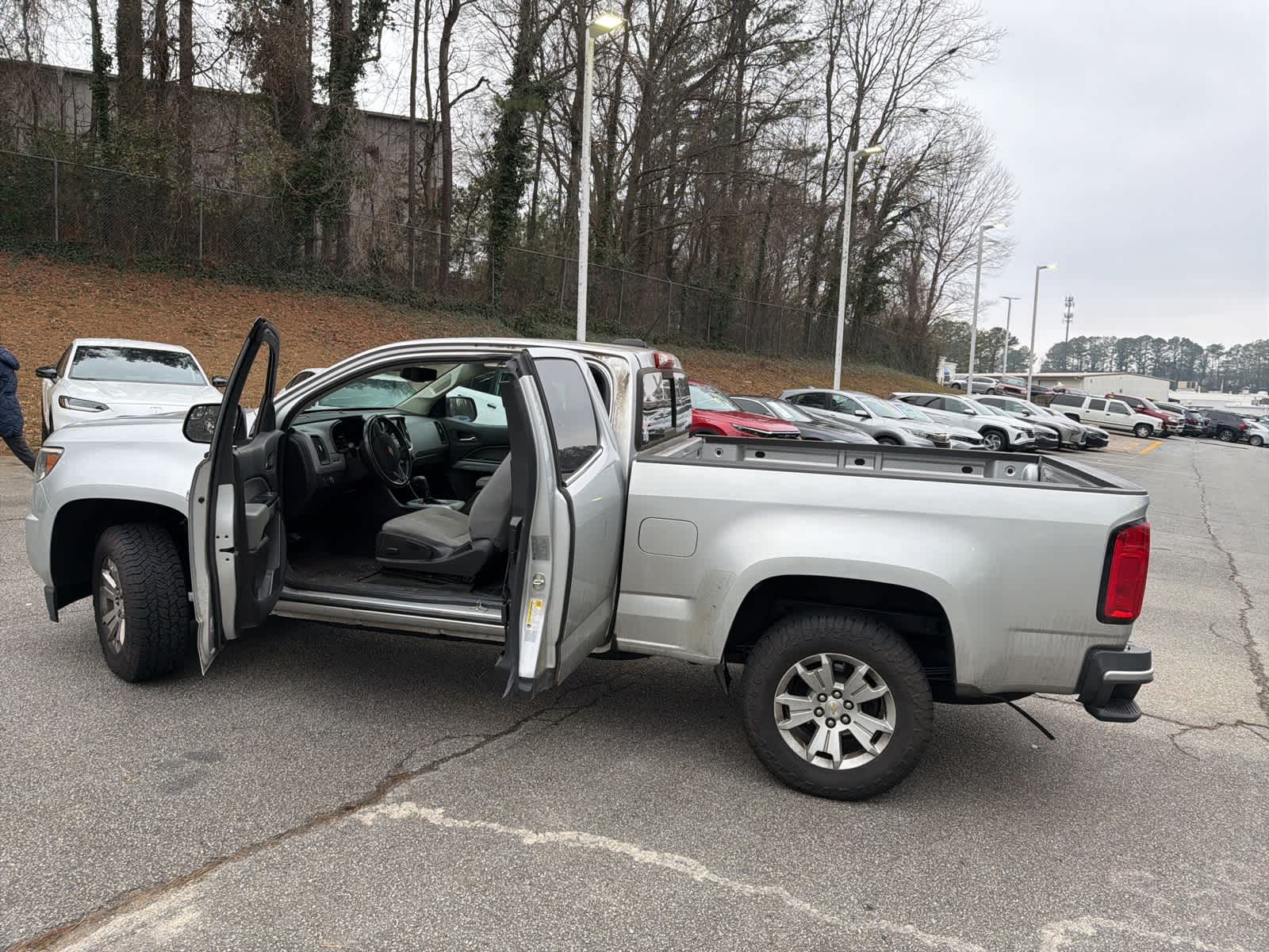 Thumbnail: 2016 Chevrolet Colorado - 18