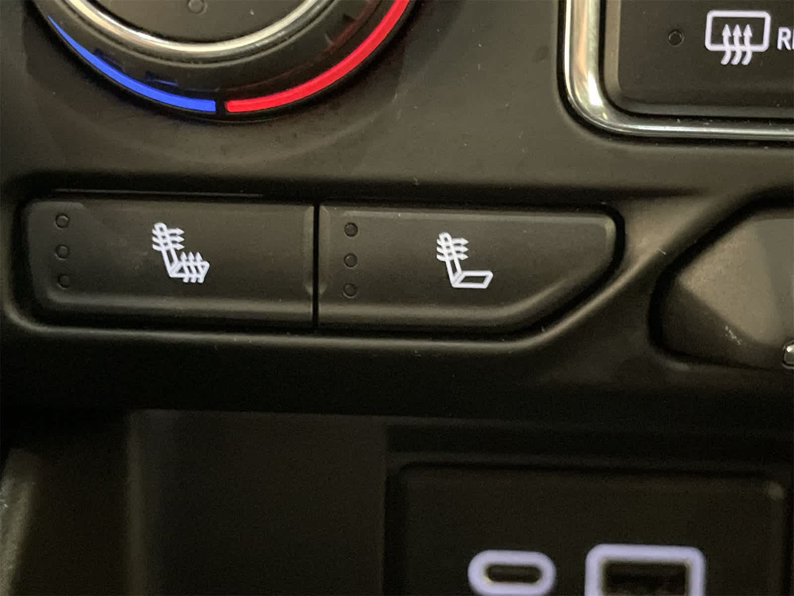 Thumbnail: 2021 Chevrolet Tahoe - 5