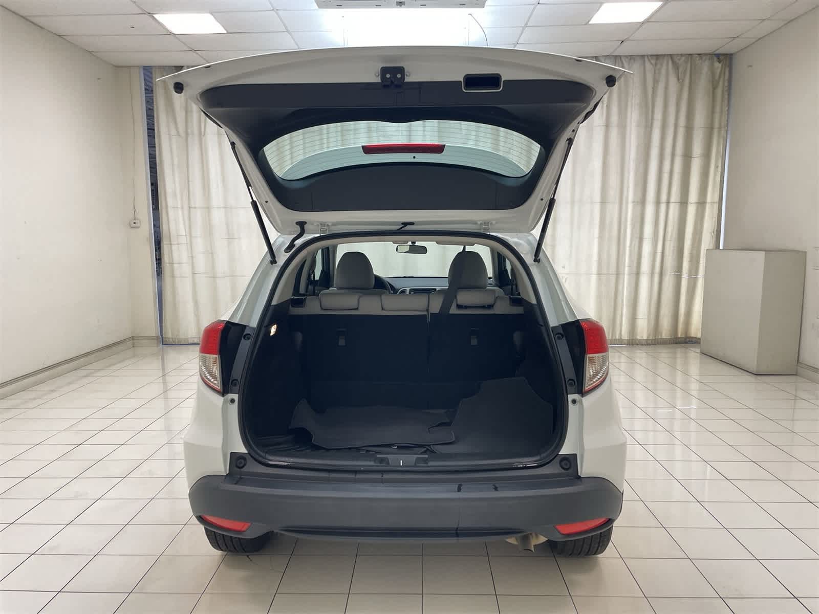 2022 Honda HR-V LX 19