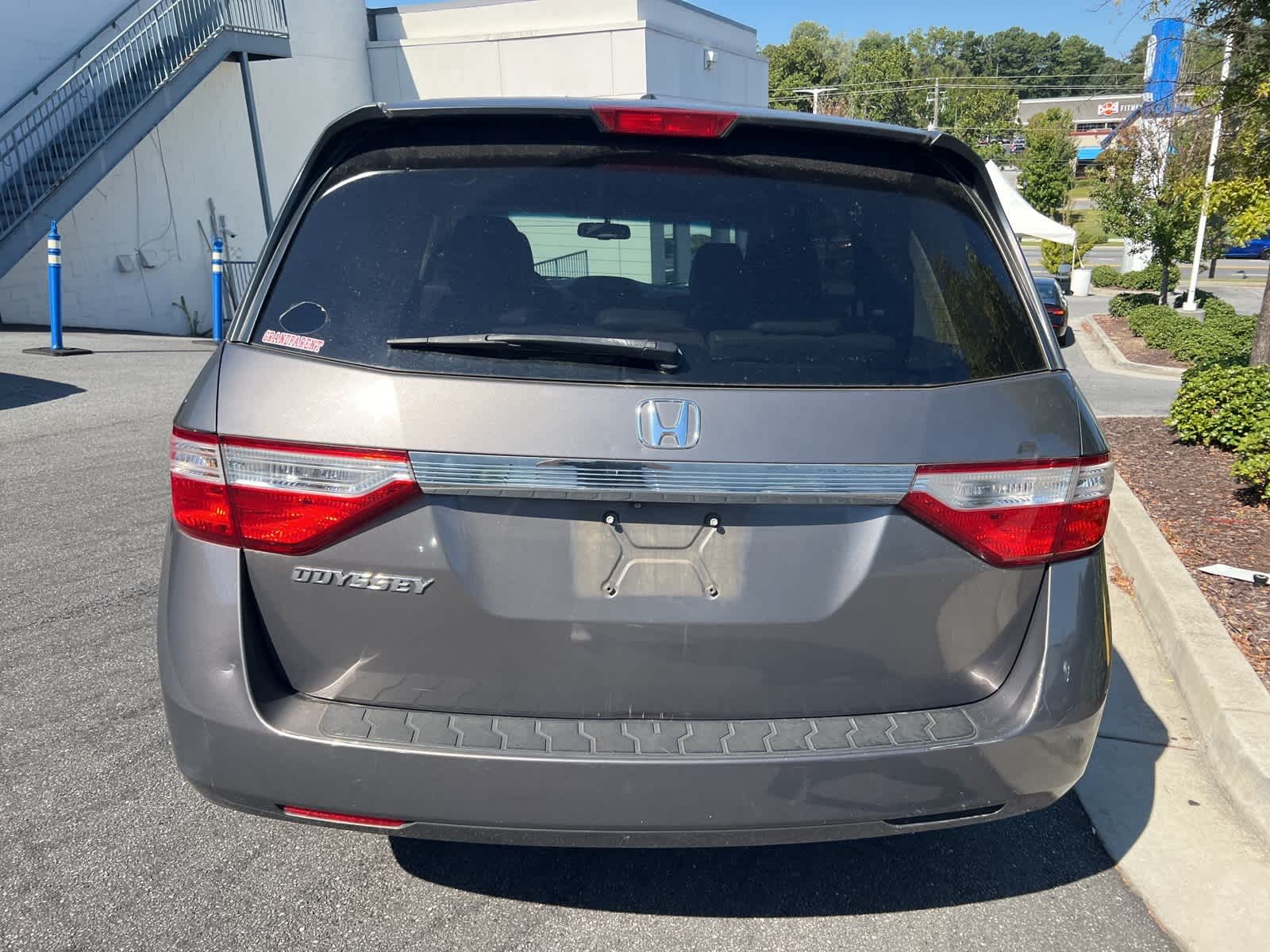 Thumbnail: 2011 Honda Odyssey - 9