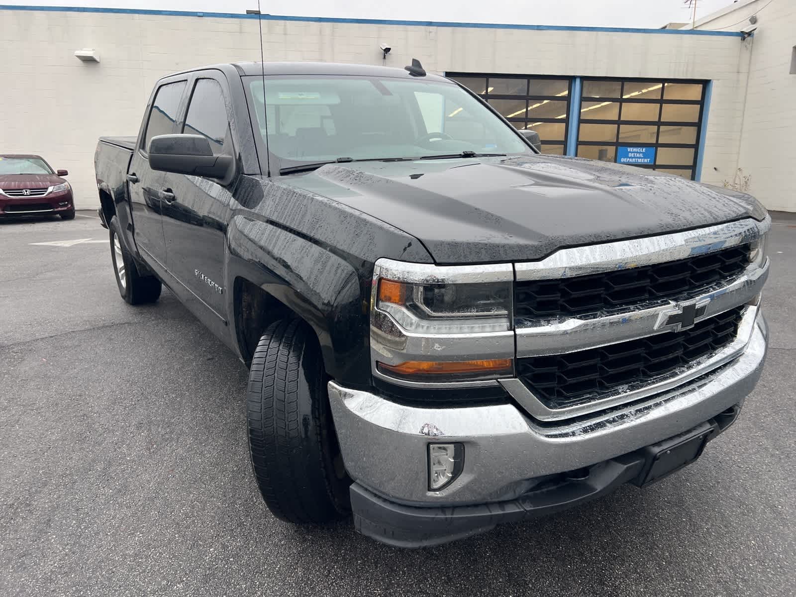 Thumbnail: 2017 Chevrolet Silverado 1500 - 13