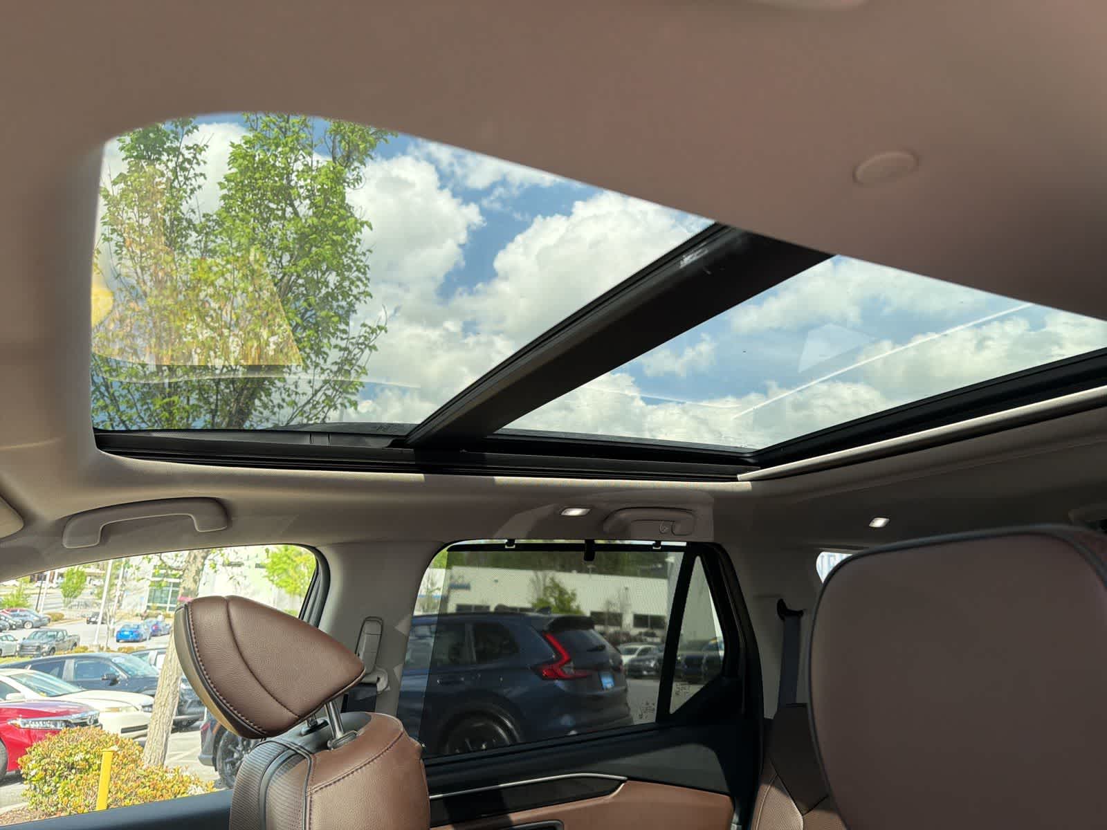 Thumbnail: 2023 Honda Pilot - 19