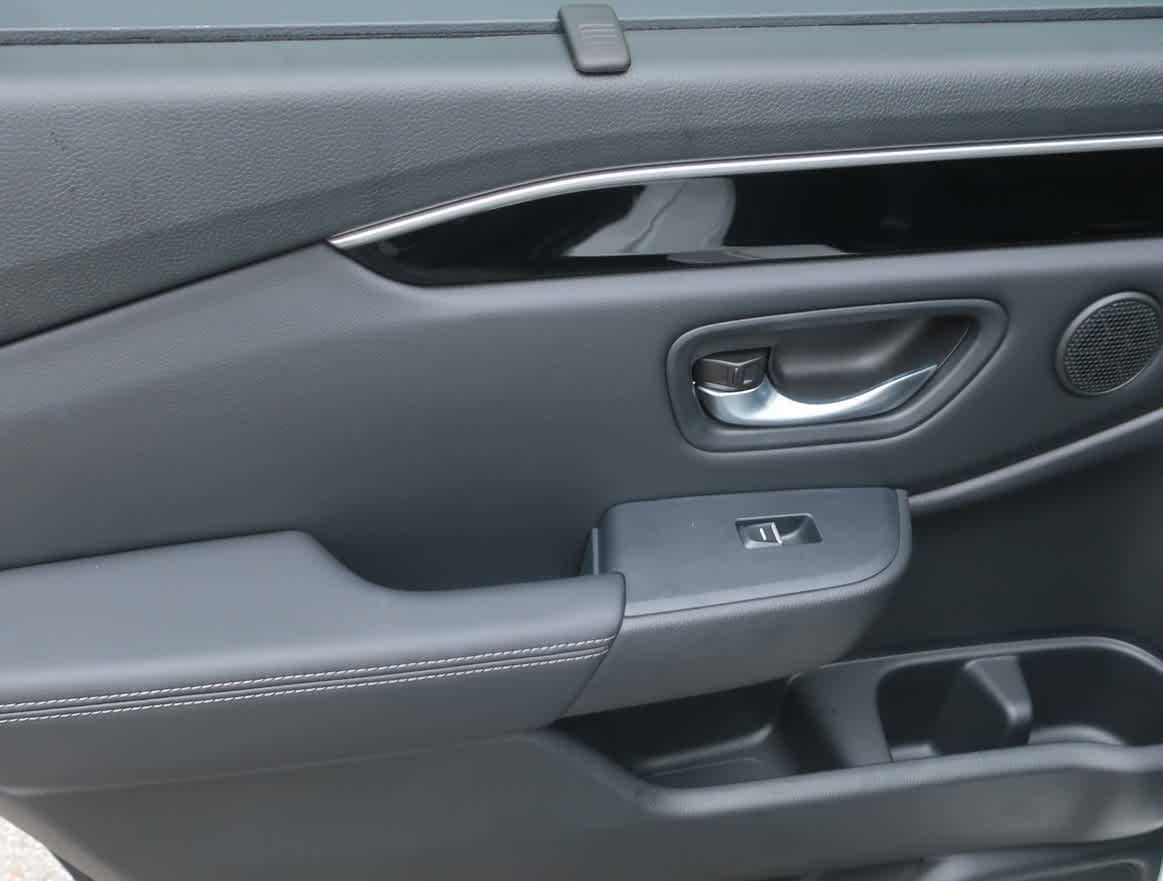 Thumbnail: 2025 Honda Pilot - 10