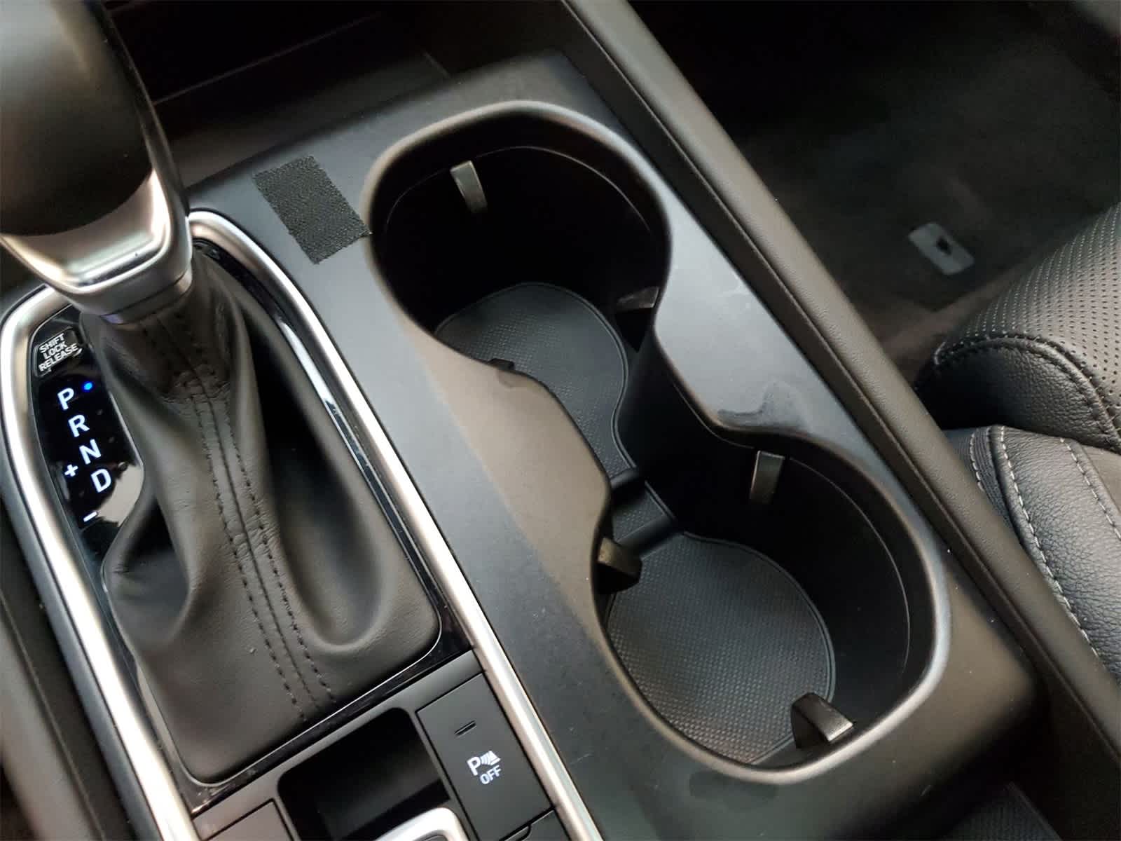 Thumbnail: 2019 Hyundai Santa Fe - 10