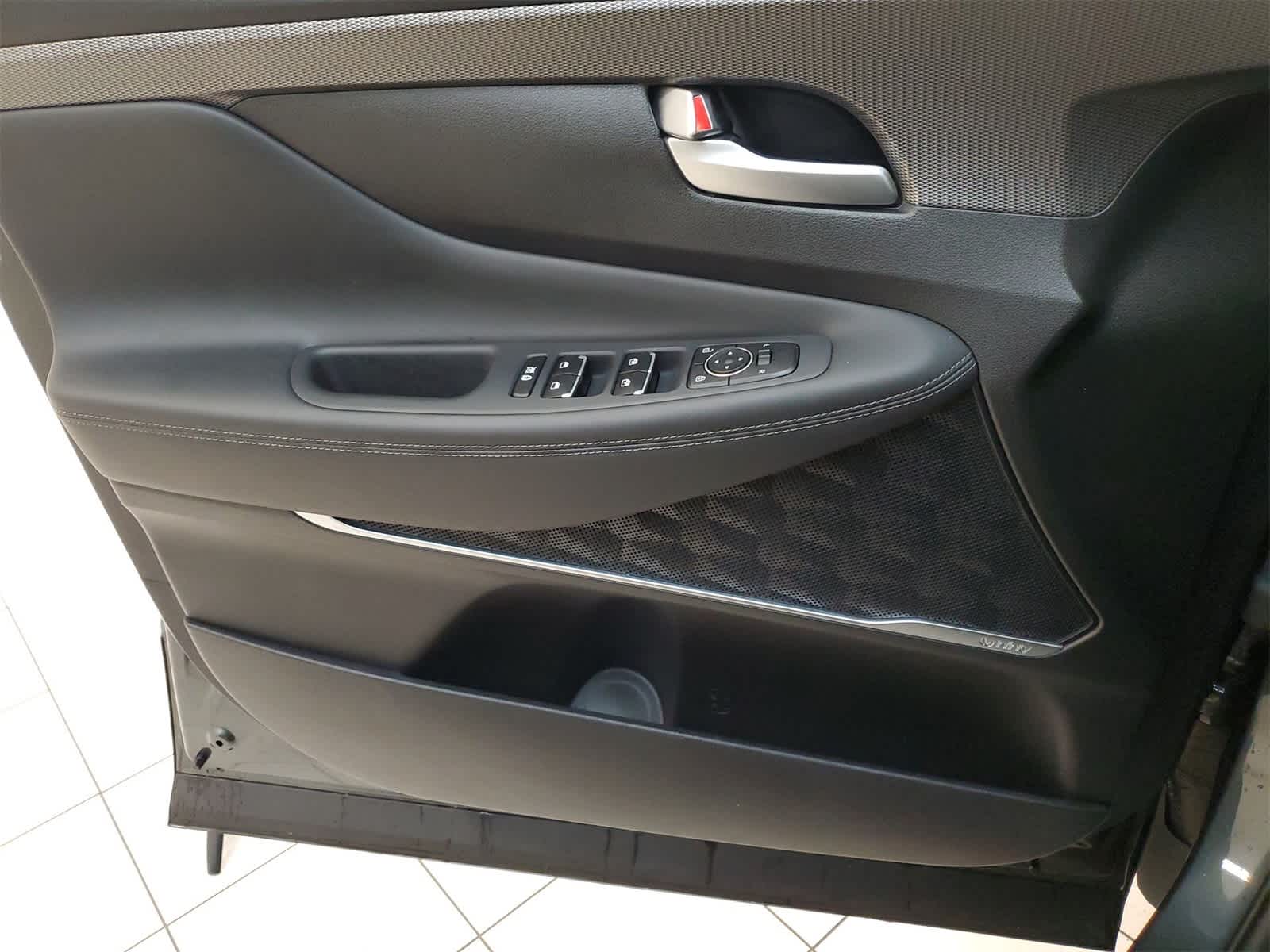 Thumbnail: 2019 Hyundai Santa Fe - 16