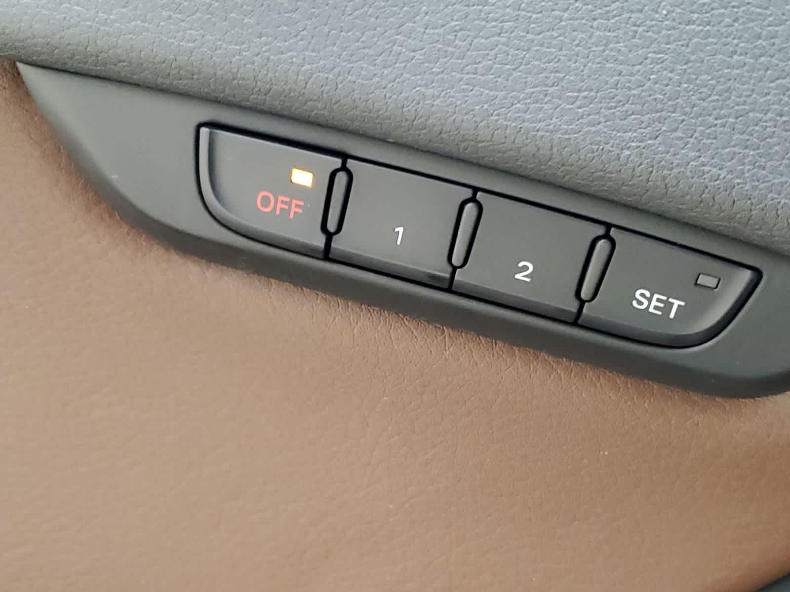 Thumbnail: 2014 Audi Allroad - 18