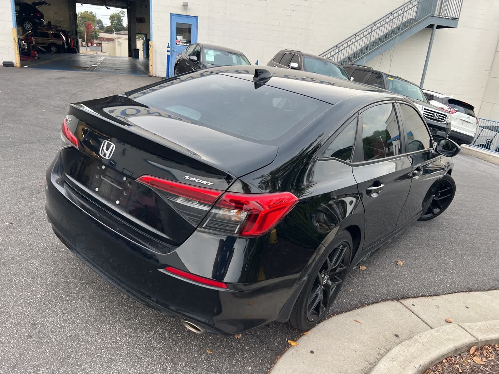 Thumbnail: 2024 Honda Civic - 10