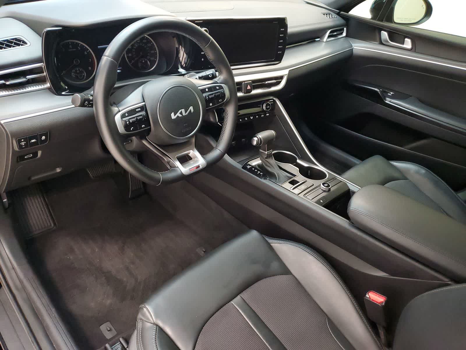 Thumbnail: 2022 Kia K5 - 2