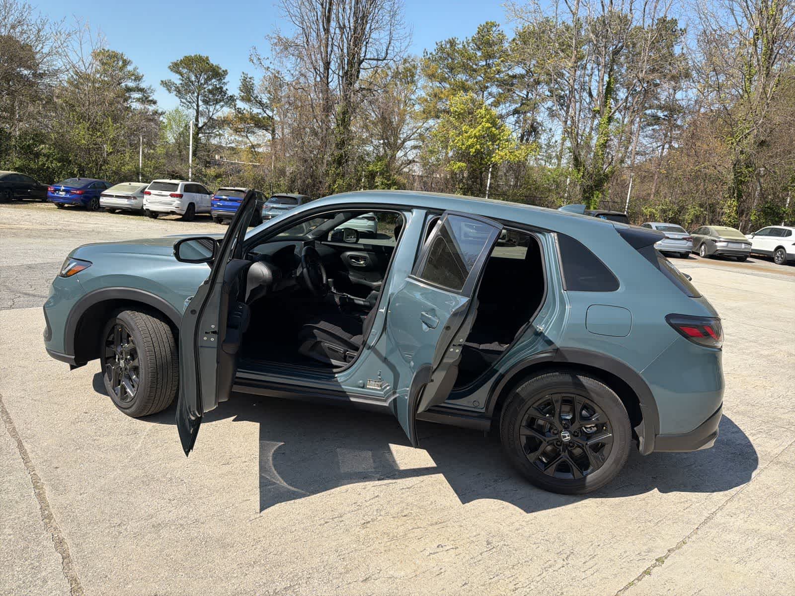 Thumbnail: 2025 Honda HR-V - 18