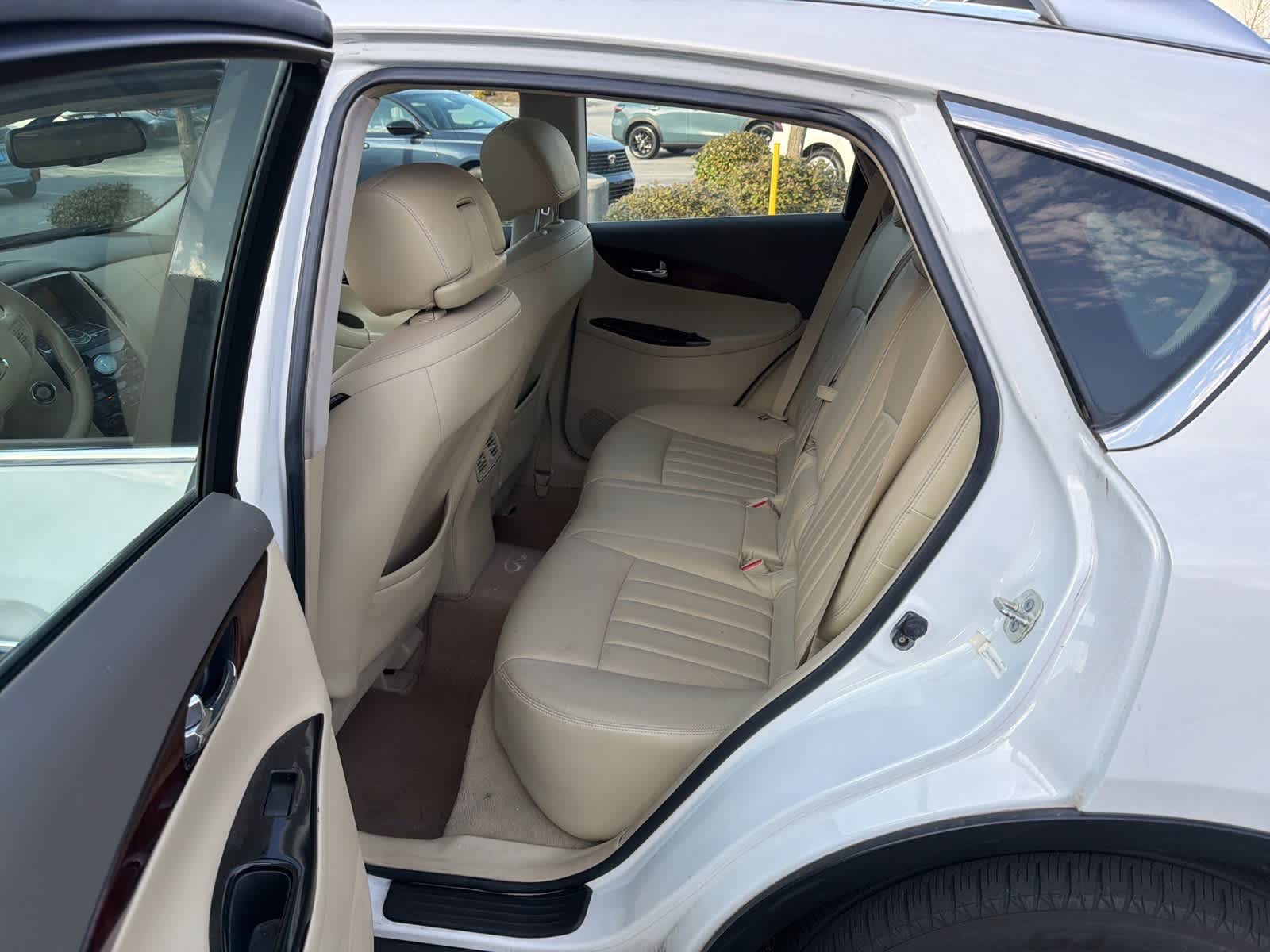 Thumbnail: 2009 INFINITI EX35 - 15