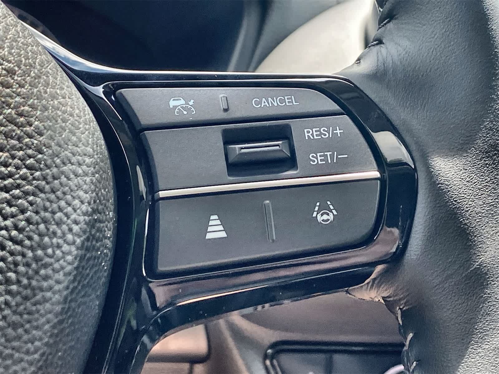 Thumbnail: 2026 Honda HR-V - 11