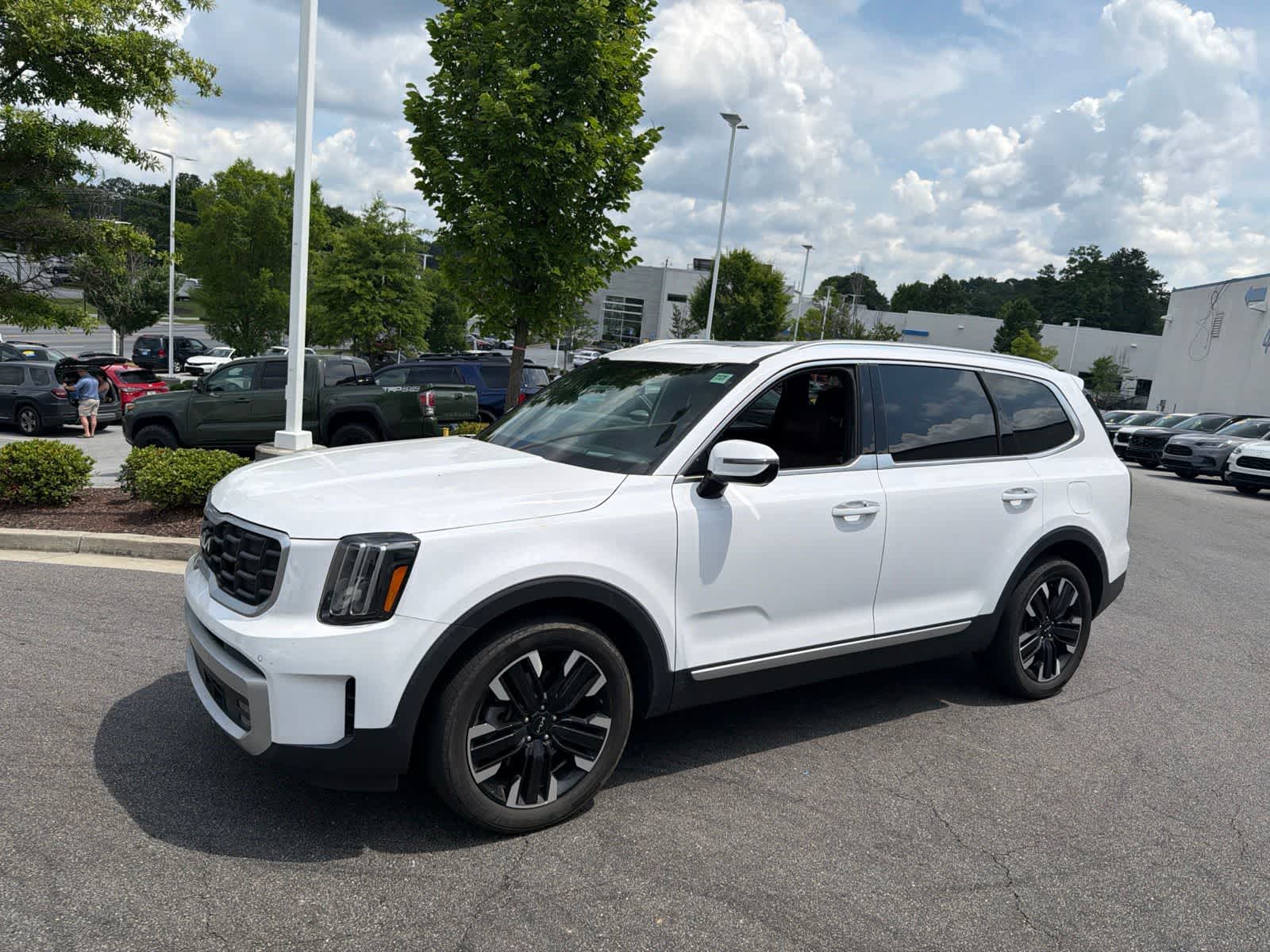 Thumbnail: 2024 Kia Telluride - 4