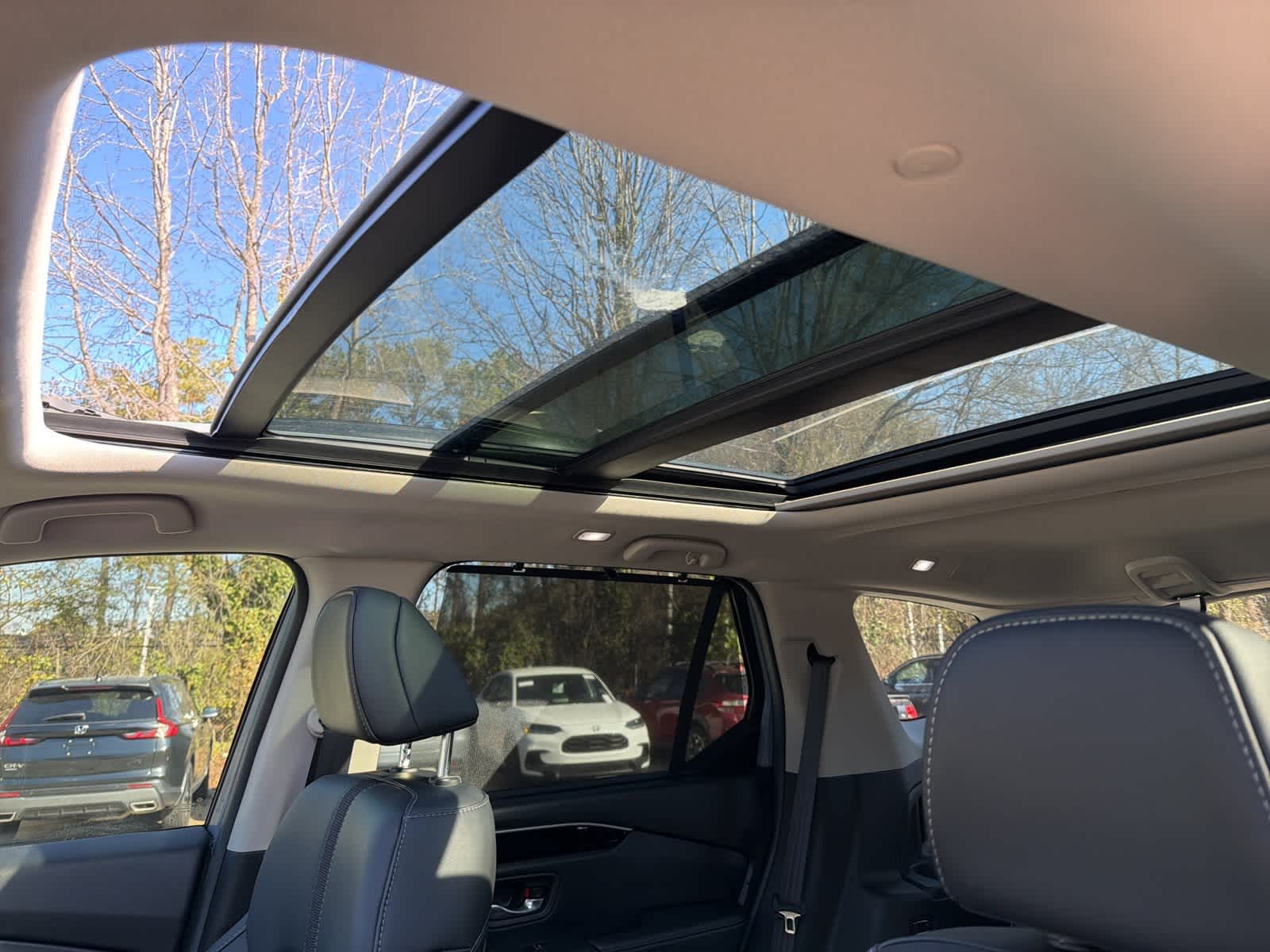 Thumbnail: 2025 Honda Pilot - 19