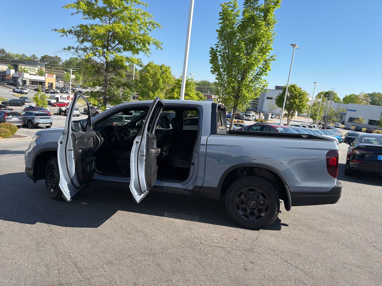 Thumbnail: 2025 Honda Ridgeline - 17