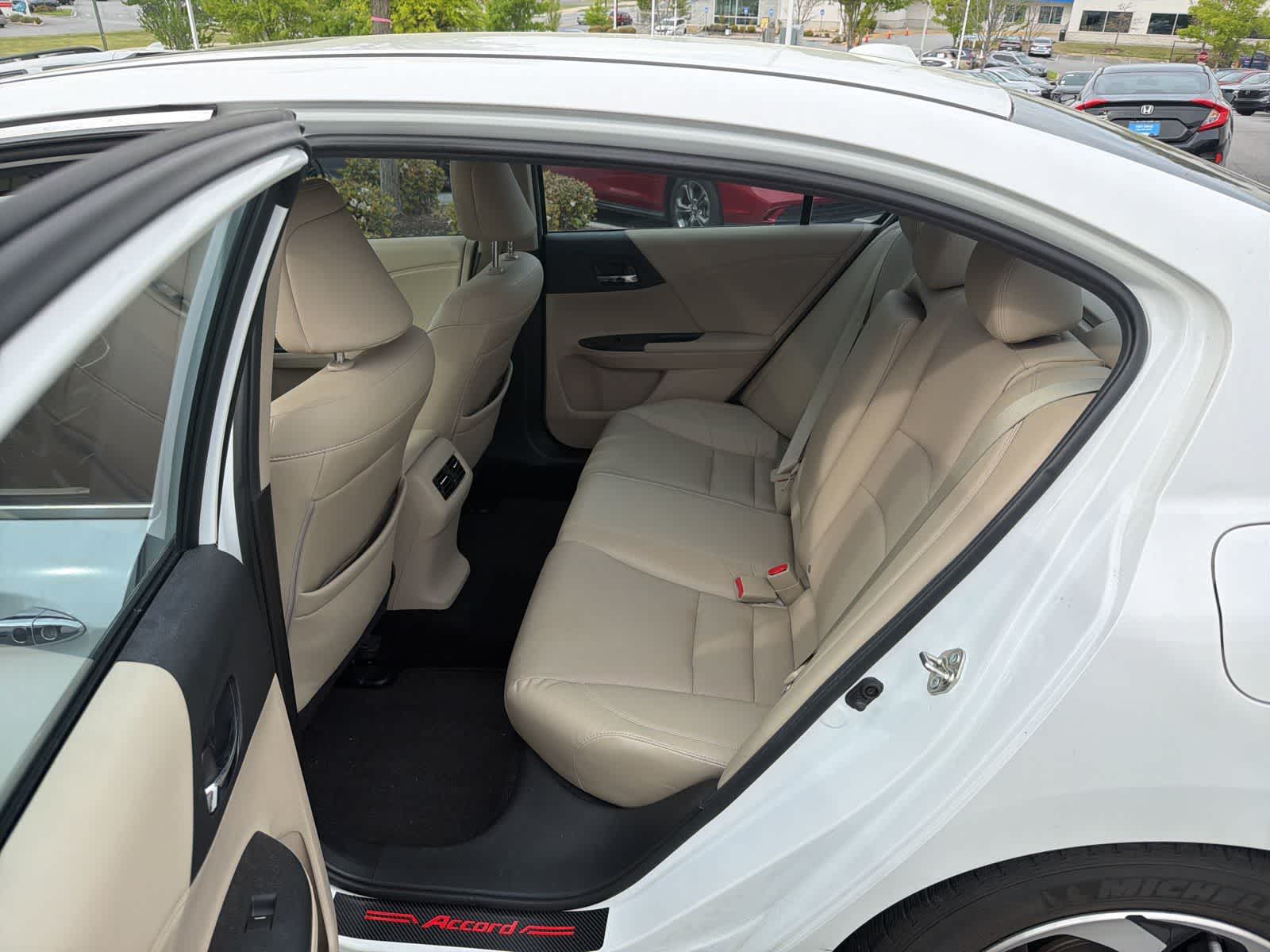 Thumbnail: 2016 Honda Accord - 15