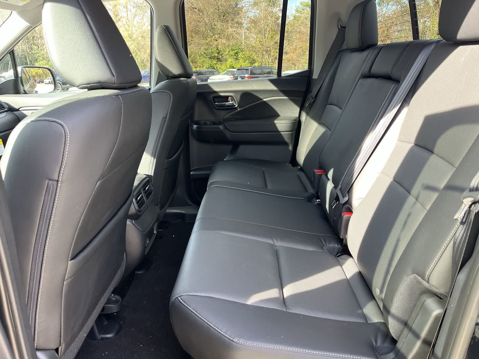 Thumbnail: 2026 Honda Ridgeline - 10