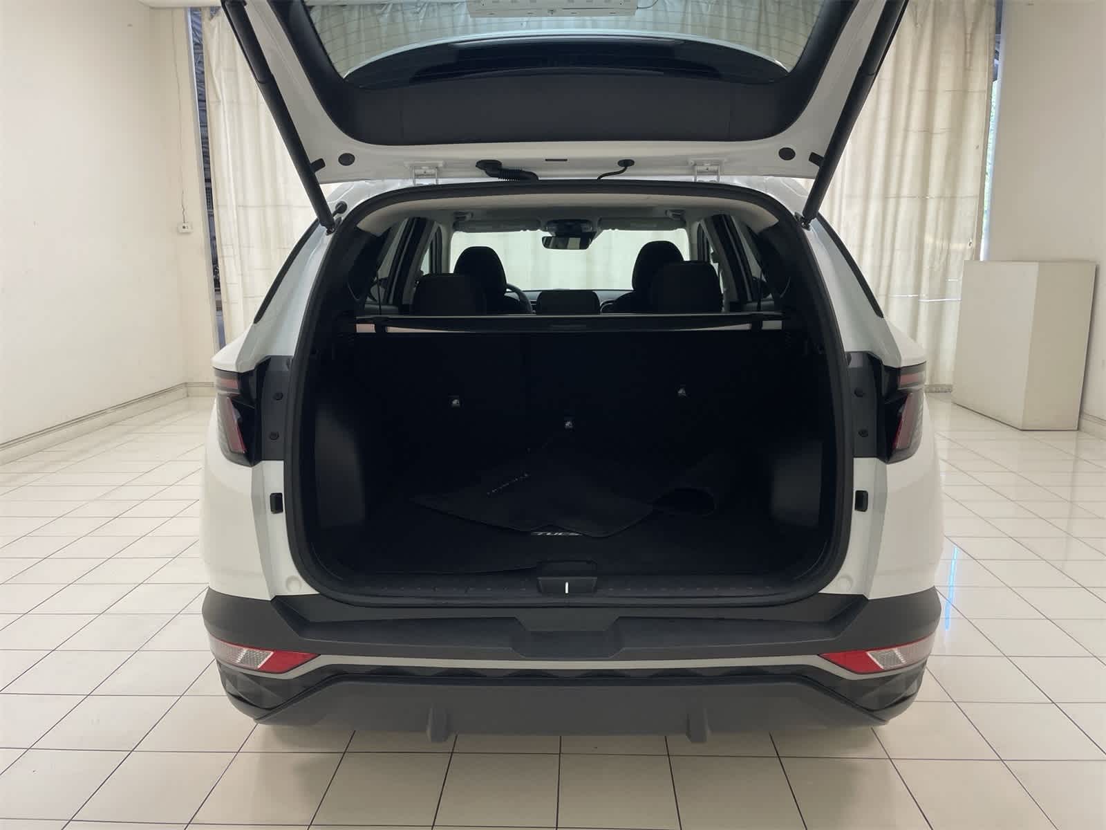Thumbnail: 2022 Hyundai Tucson - 22