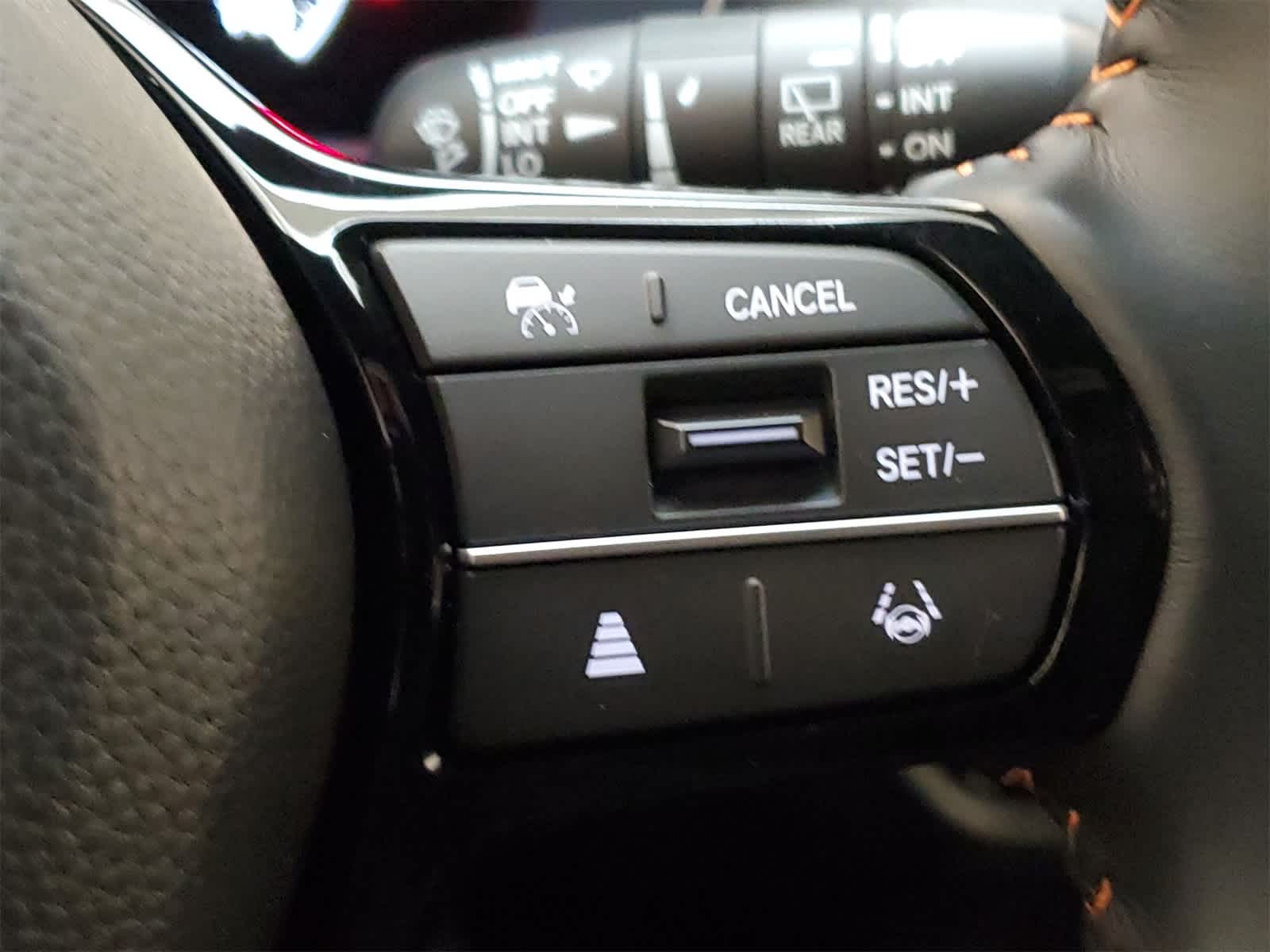 Thumbnail: 2025 Honda HR-V - 12