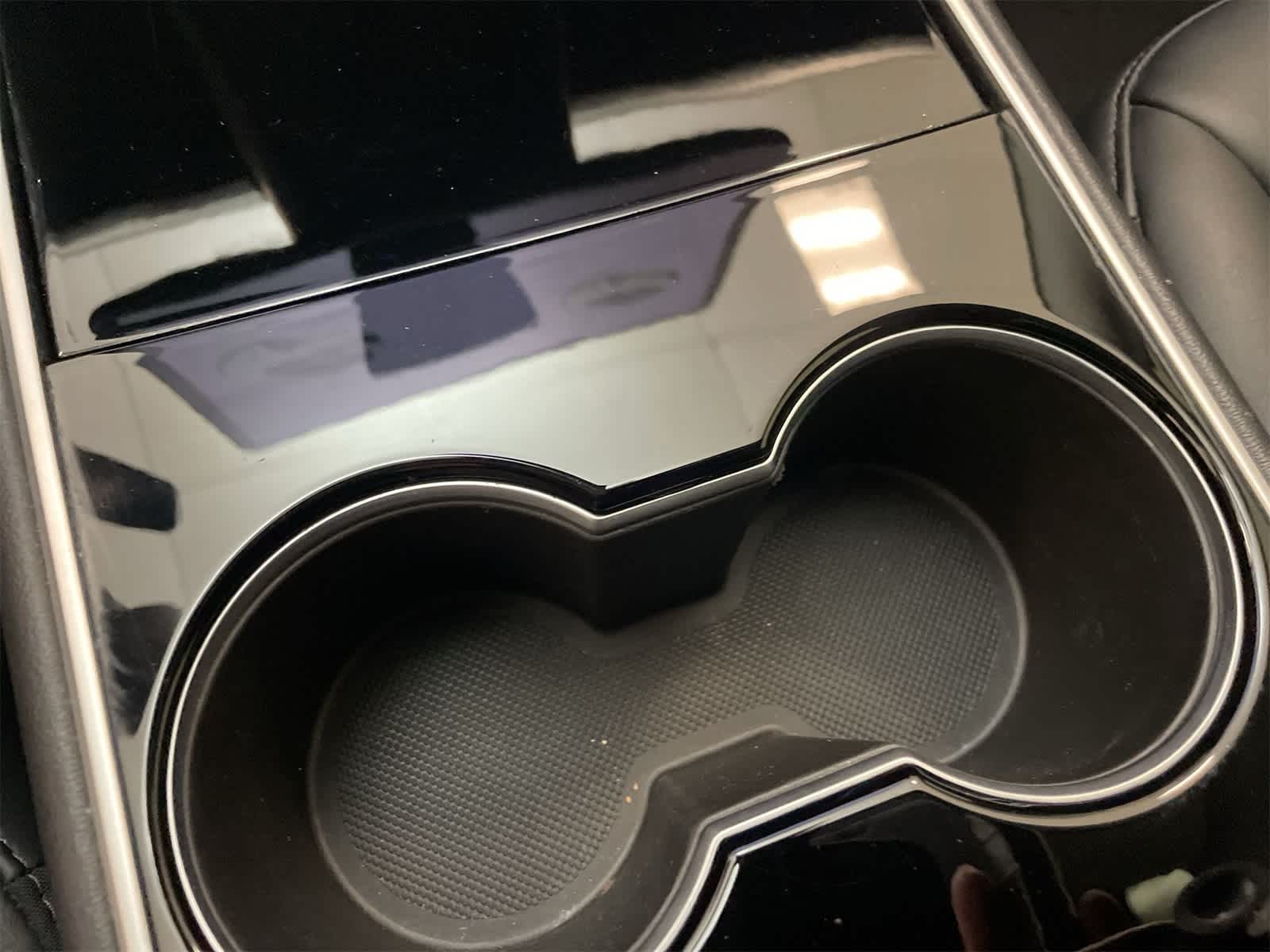 Thumbnail: 2020 Tesla Model 3 - 9