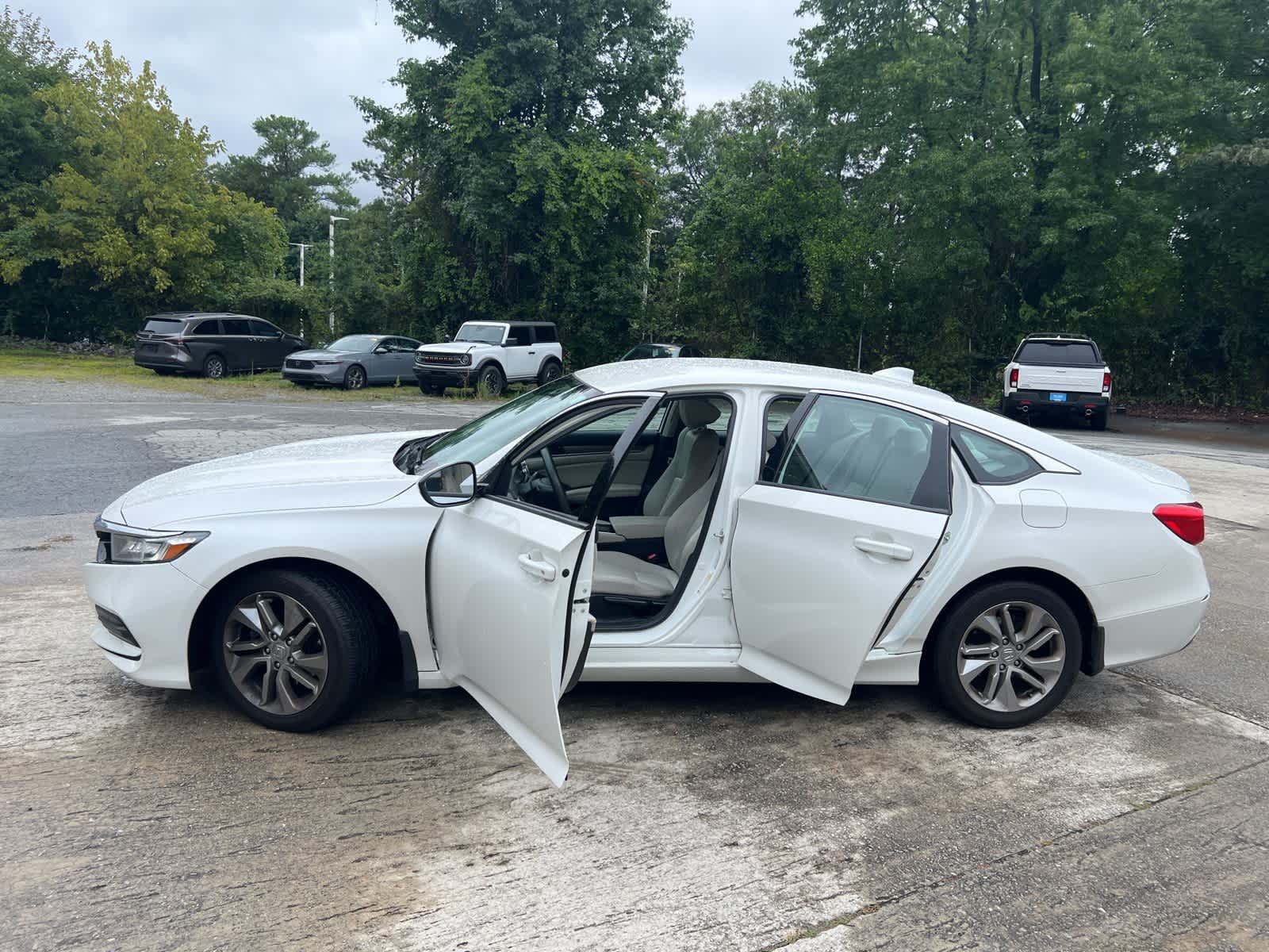 Thumbnail: 2020 Honda Accord - 17