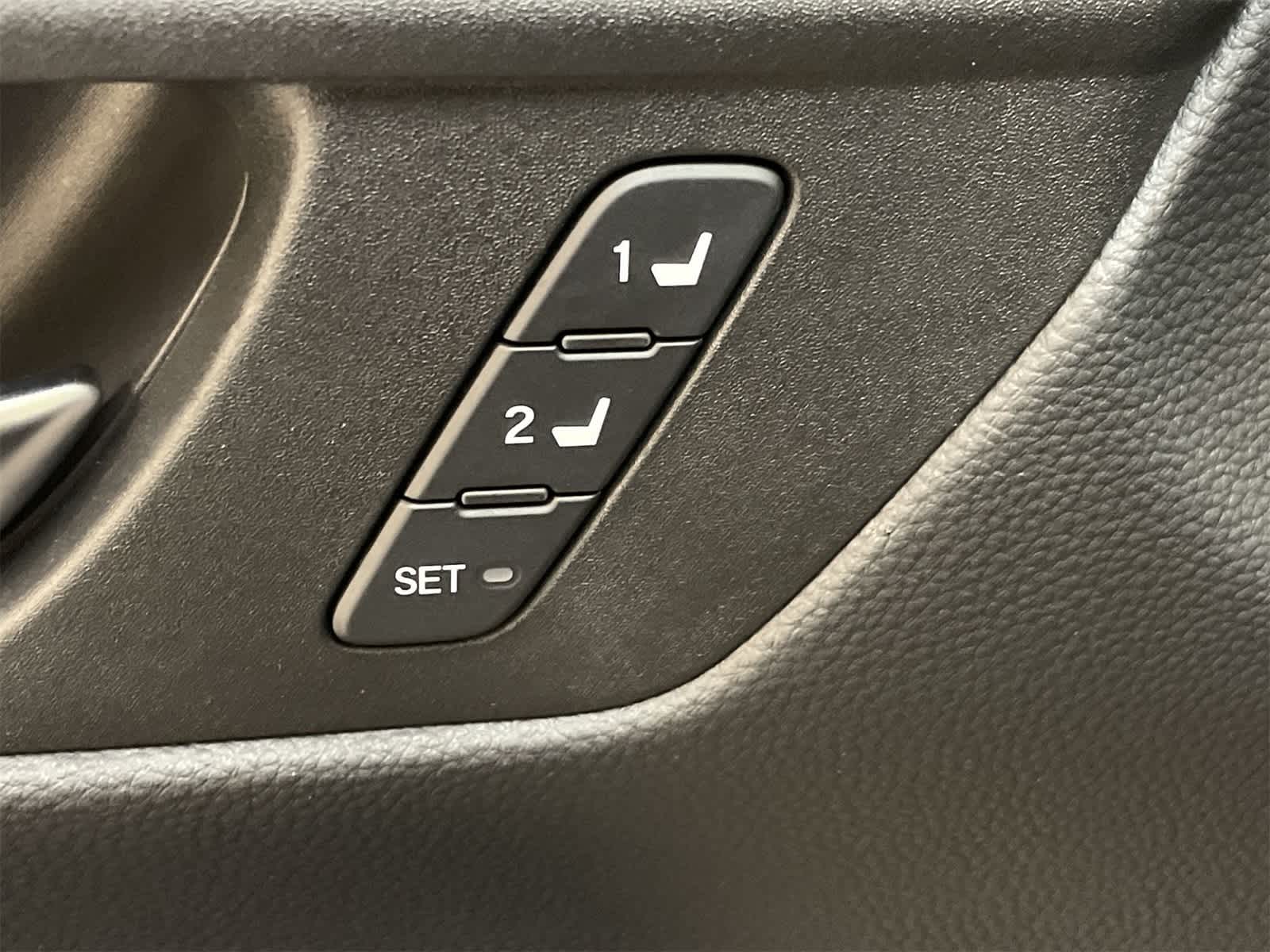 Thumbnail: 2025 Honda CR-V - 18