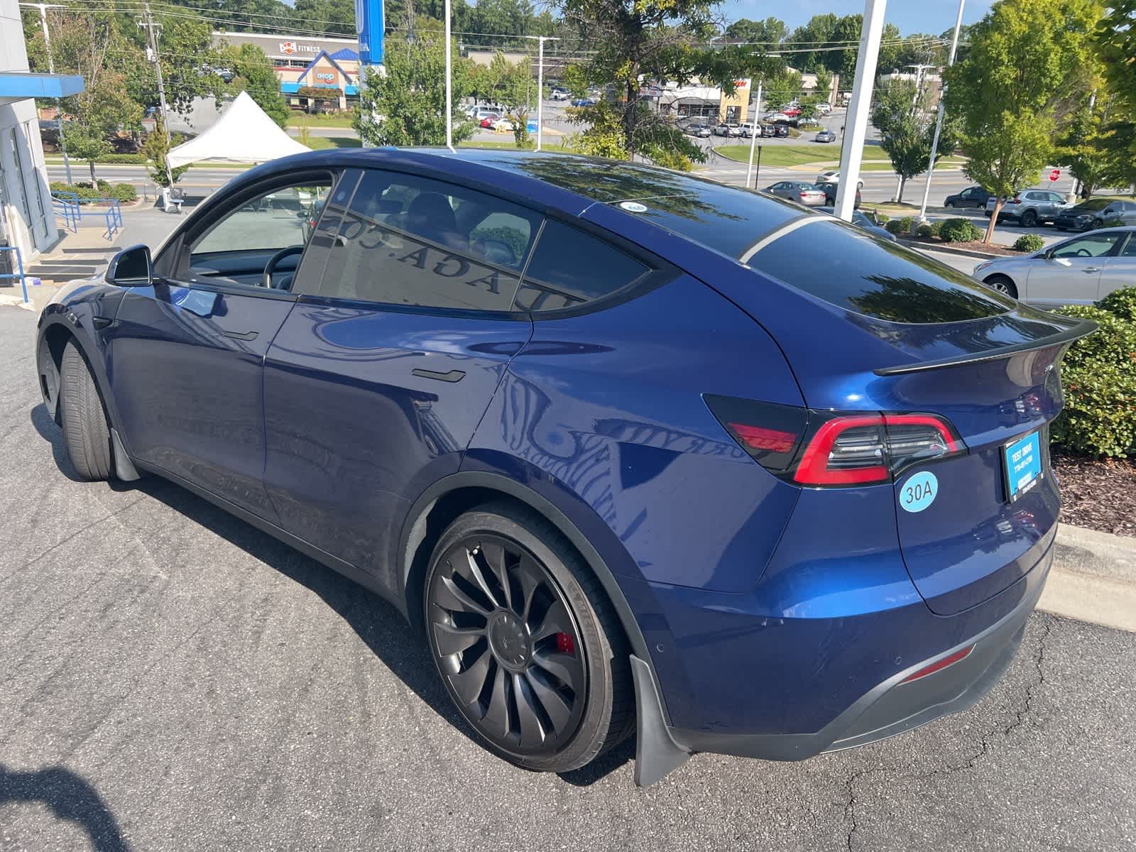 Thumbnail: 2022 Tesla Model Y - 7
