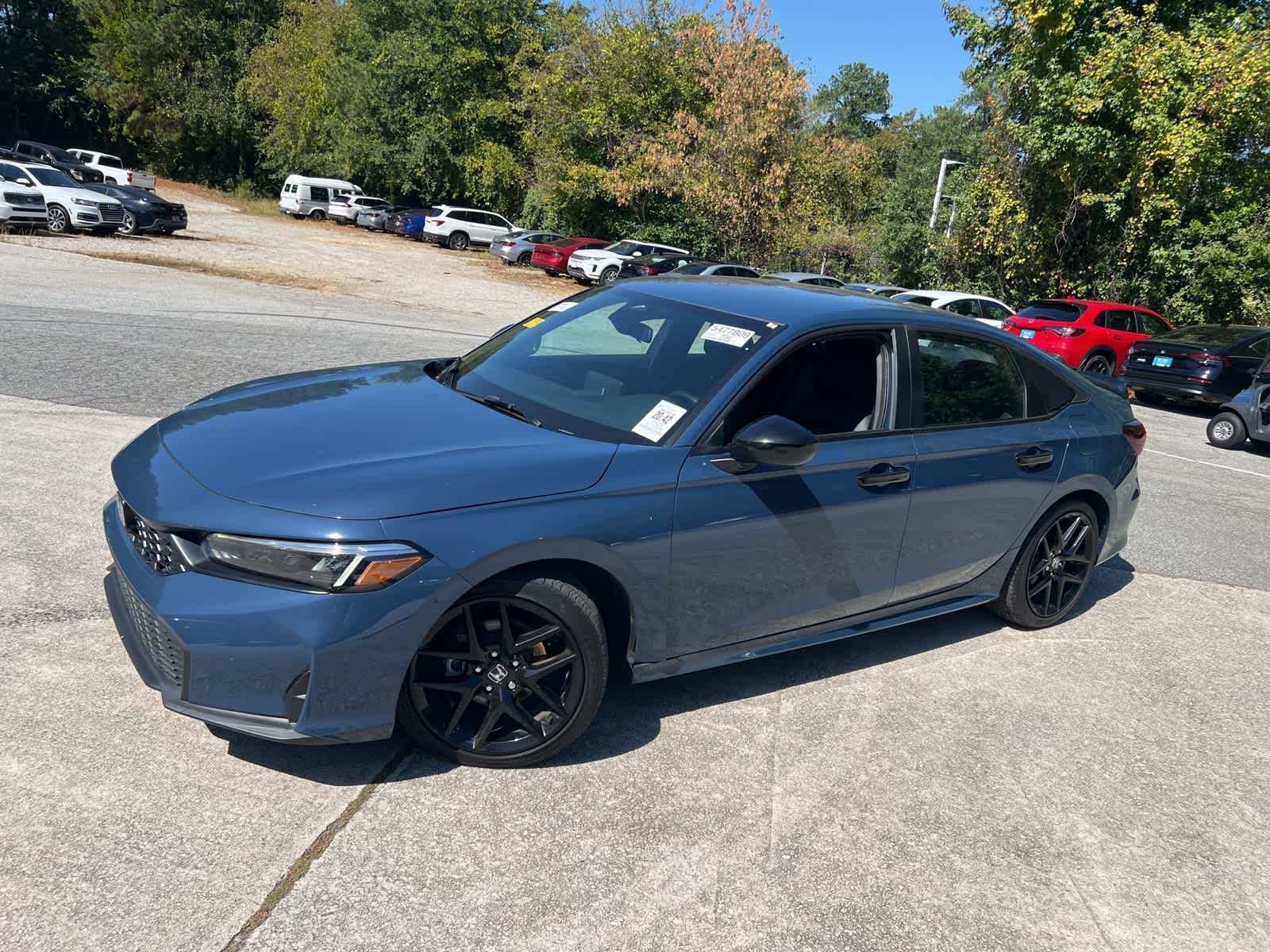 2025 Honda Civic Sport photo 4