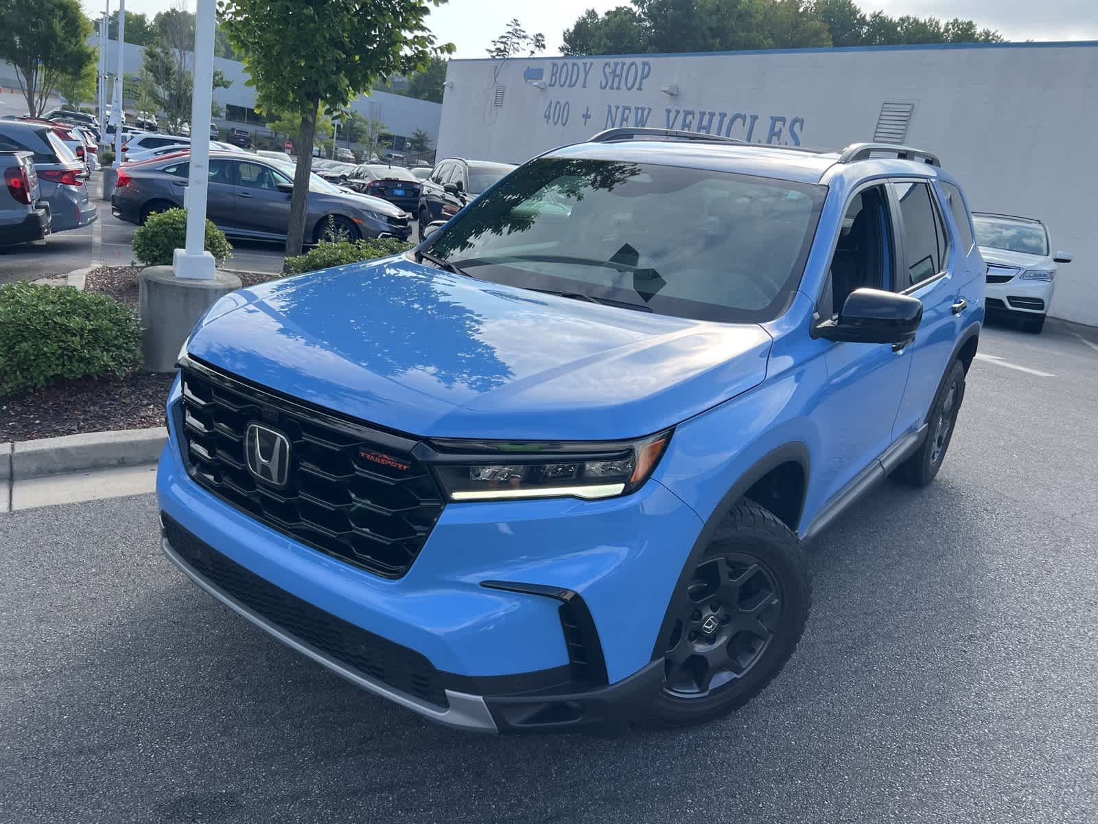 Thumbnail: 2023 Honda Pilot - 3