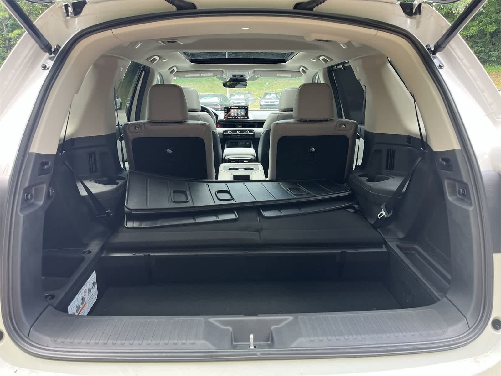 Thumbnail: 2025 Honda Pilot - 9