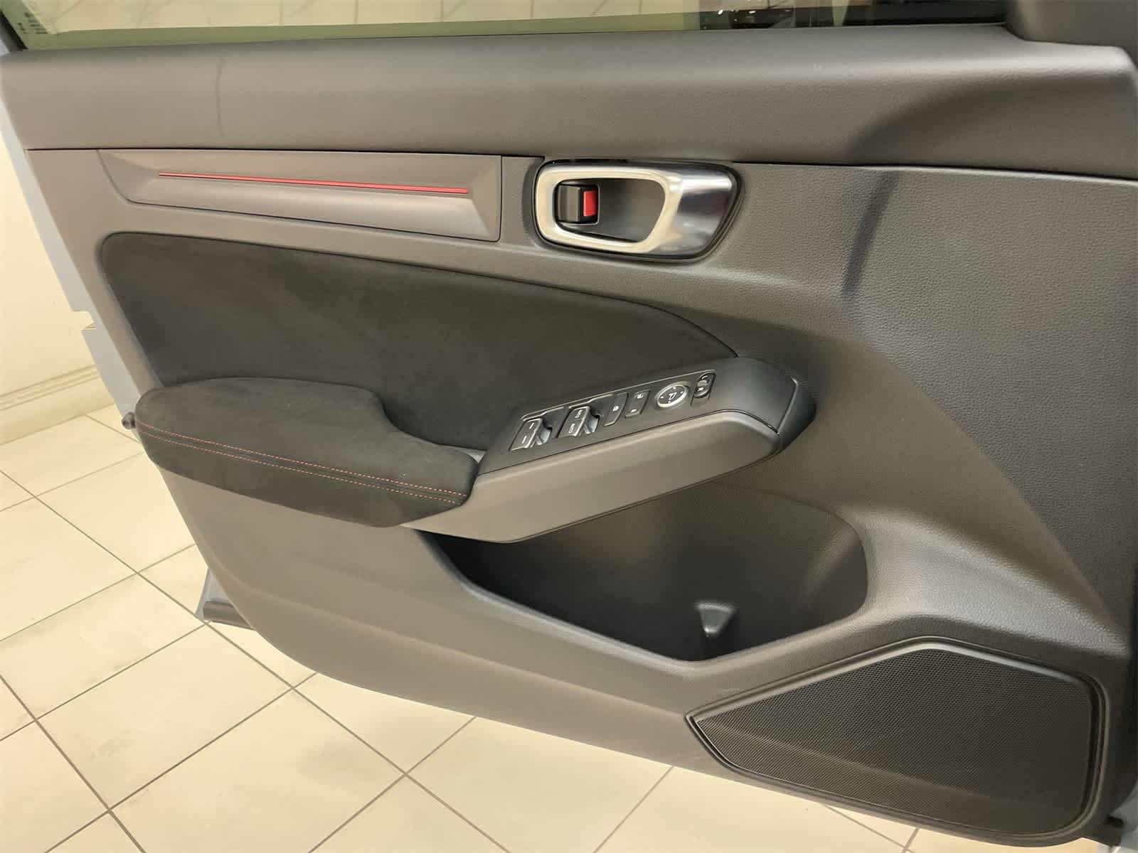 Thumbnail: 2024 Honda Civic - 14