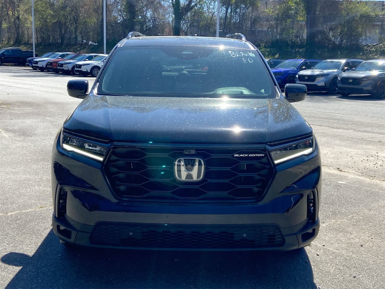 2025 Honda Pilot Black Edition 6