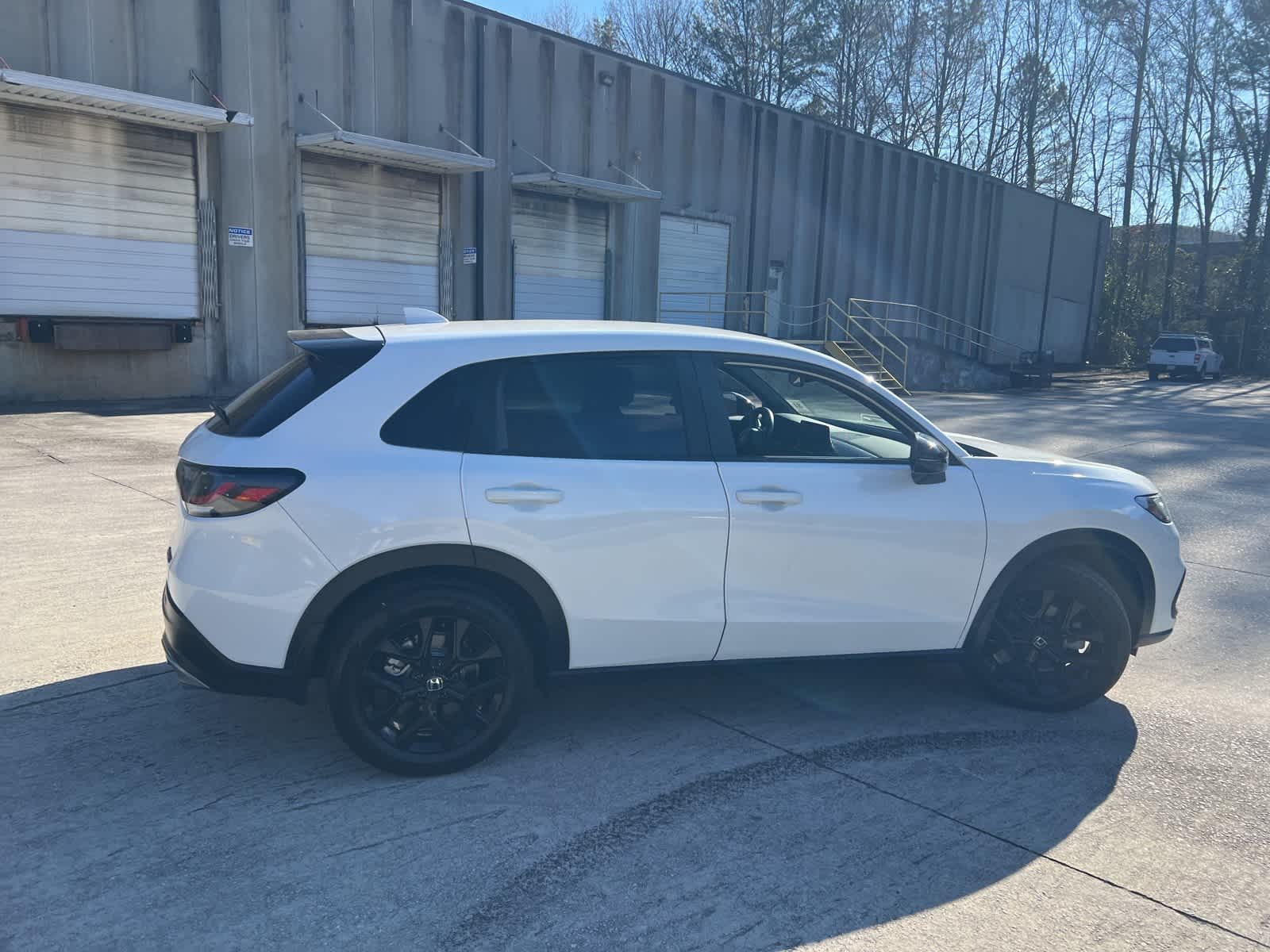 Thumbnail: 2025 Honda HR-V - 11