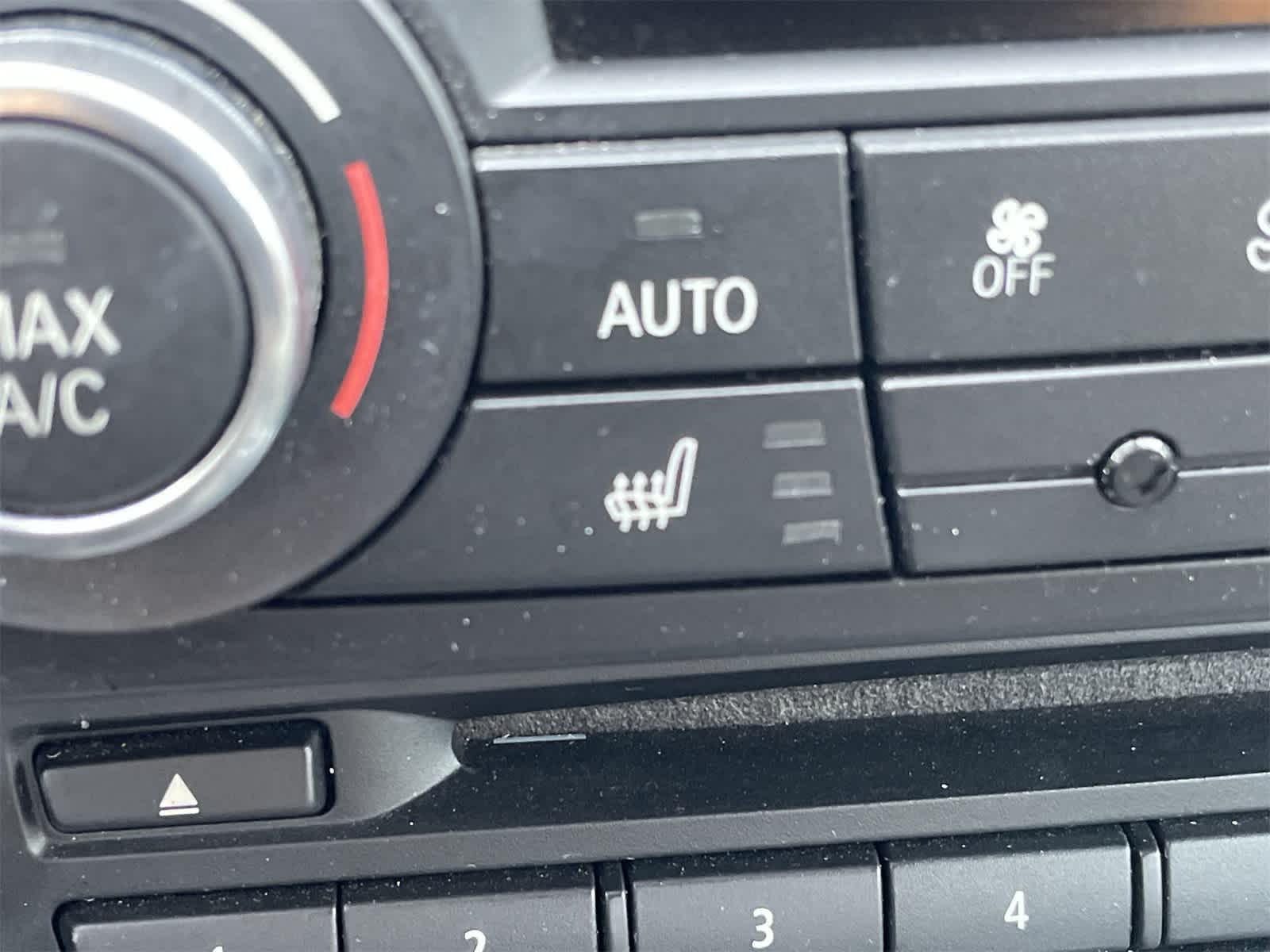 Thumbnail: 2013 BMW 3 Series - 6